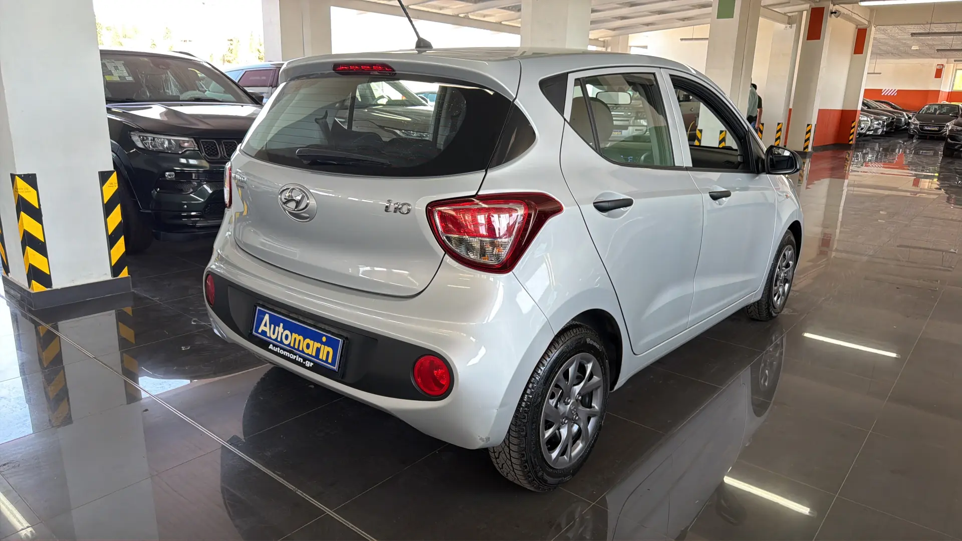 View 4 - Hyundai i 10 - 2018