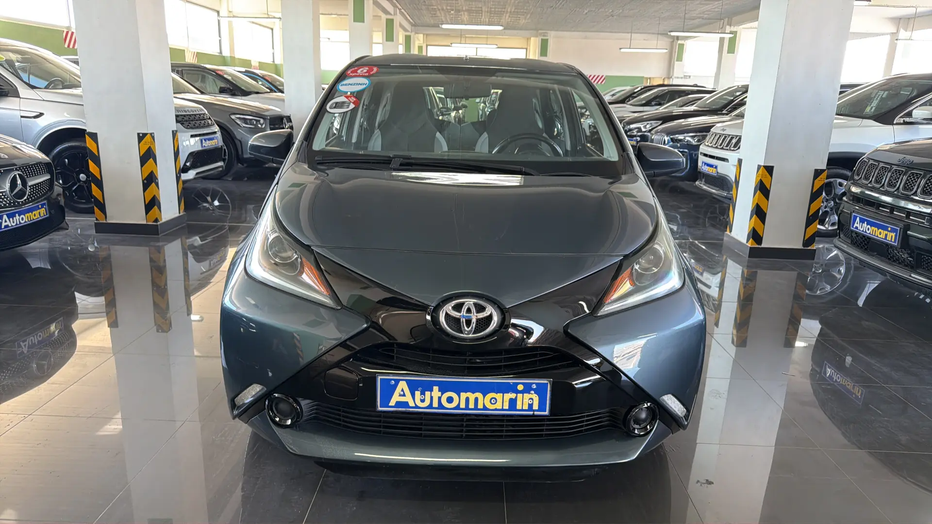 View 2 - Toyota Aygo - 2016