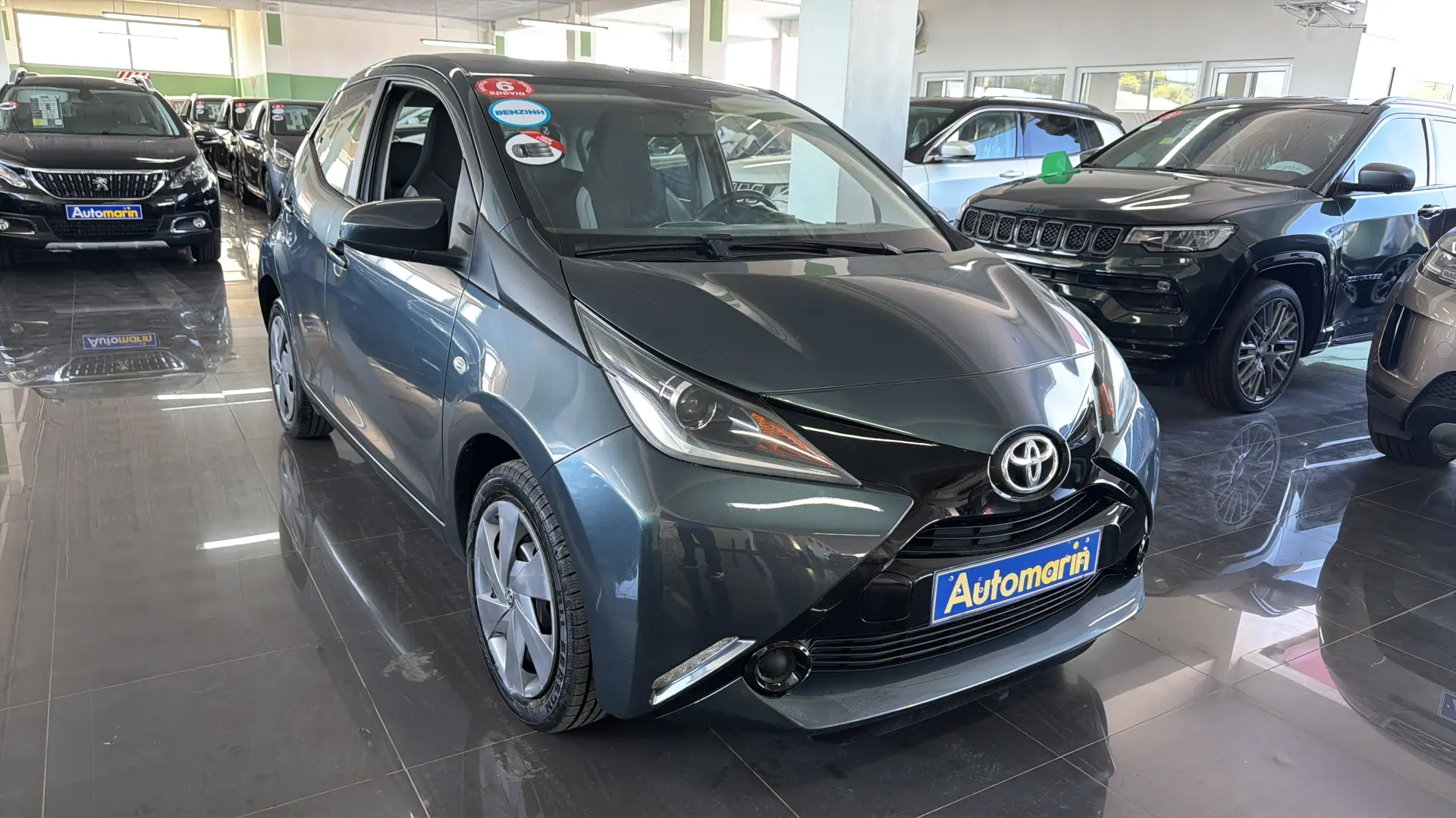 View 3 - Toyota Aygo - 2016