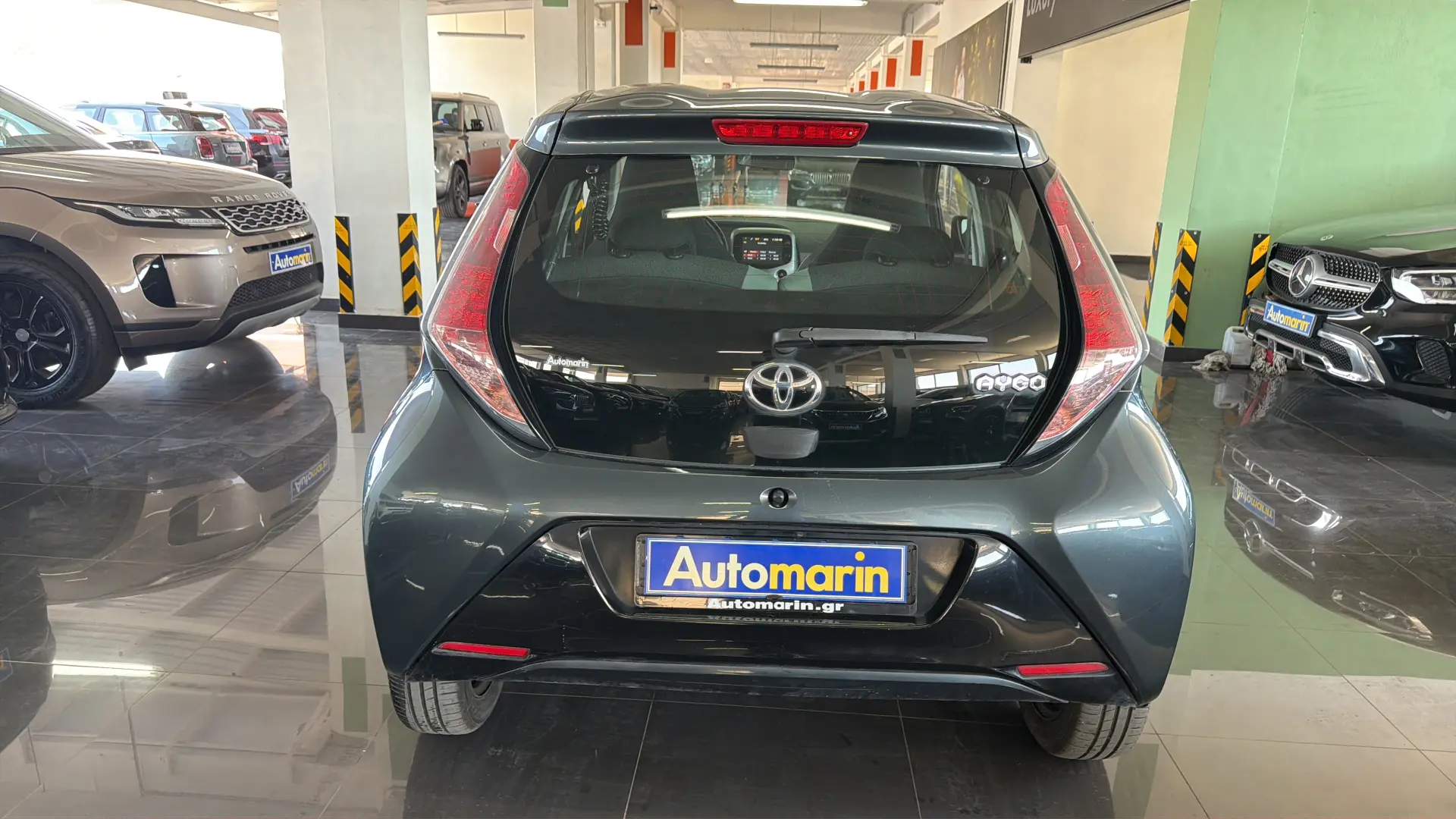 View 5 - Toyota Aygo - 2016