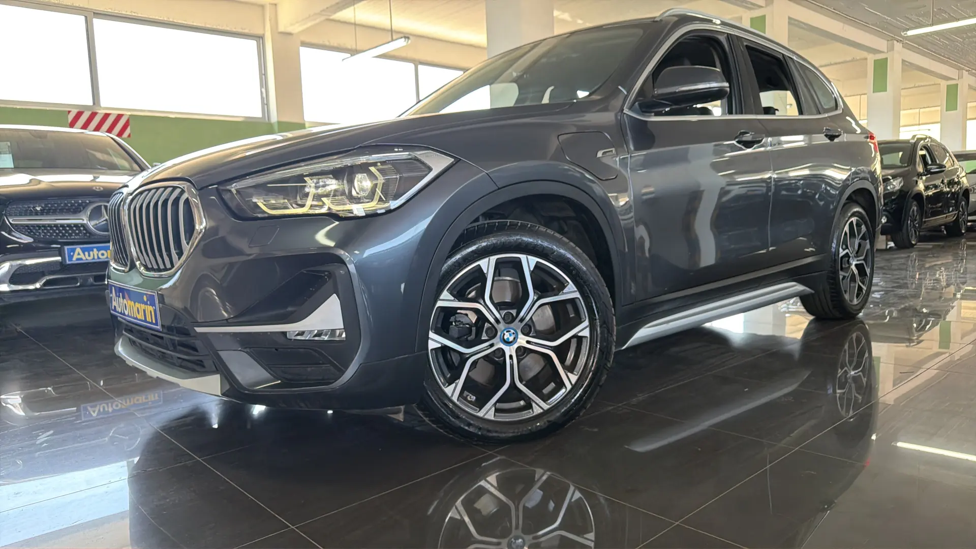 View 1 - BMW X1 - 2022