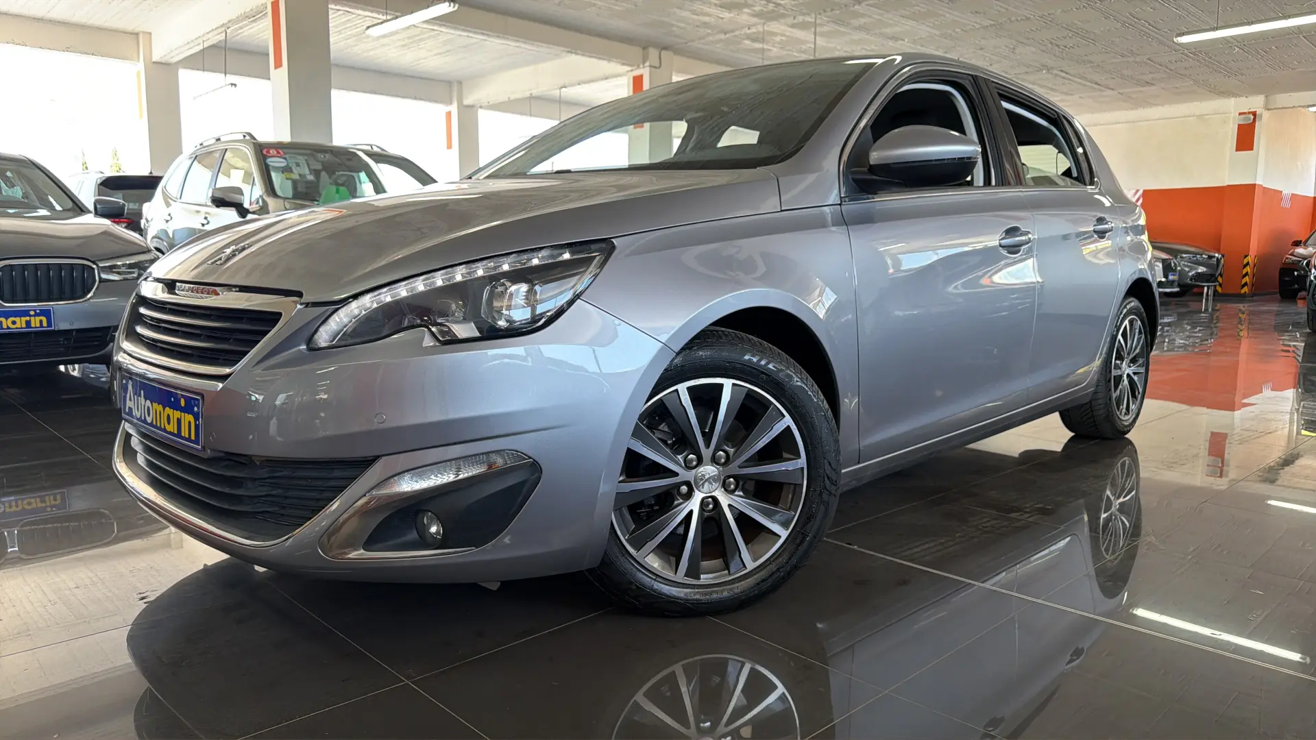 View 1 - Peugeot 308 - 2016