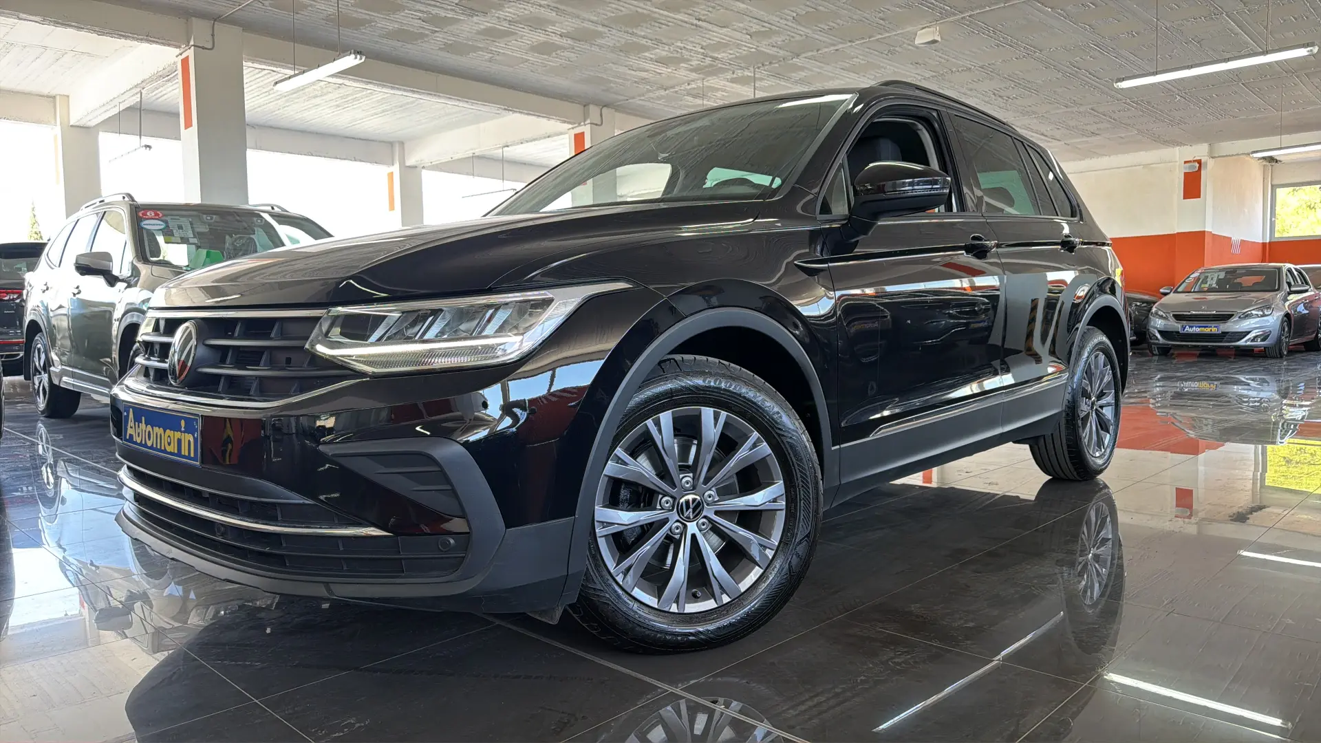 View 1 - Volkswagen Tiguan - 2022