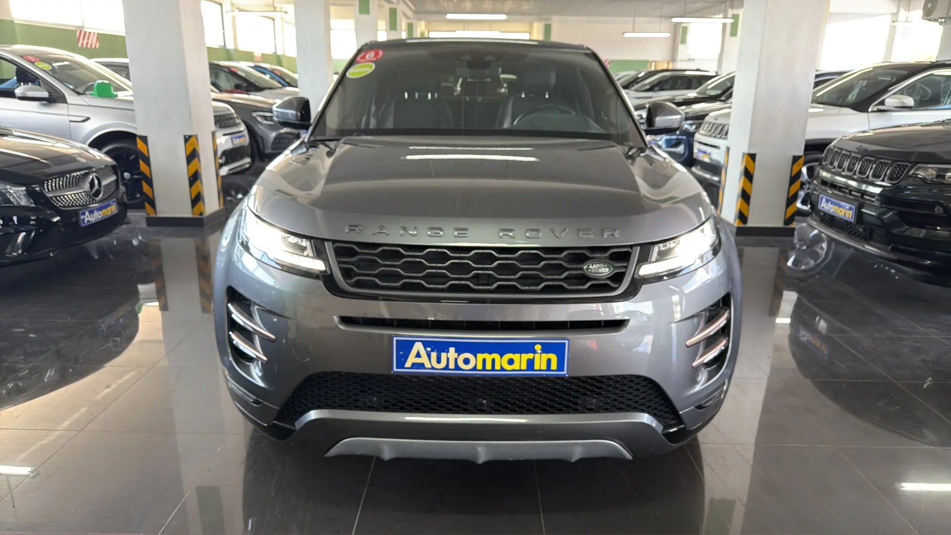 View 2 - Land Rover Range Rover Evoque - 2019