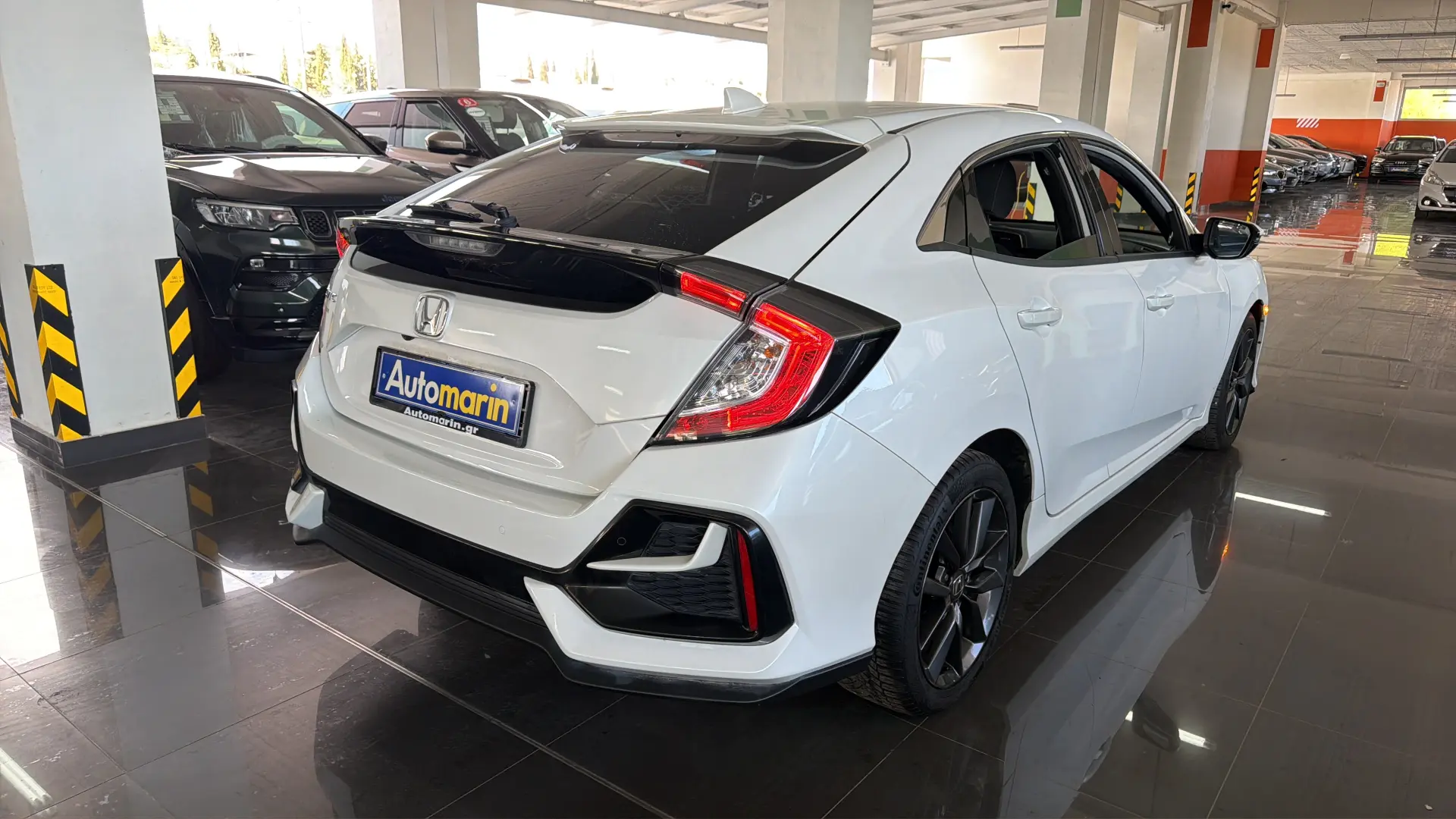 View 4 - Honda Civic - 2022