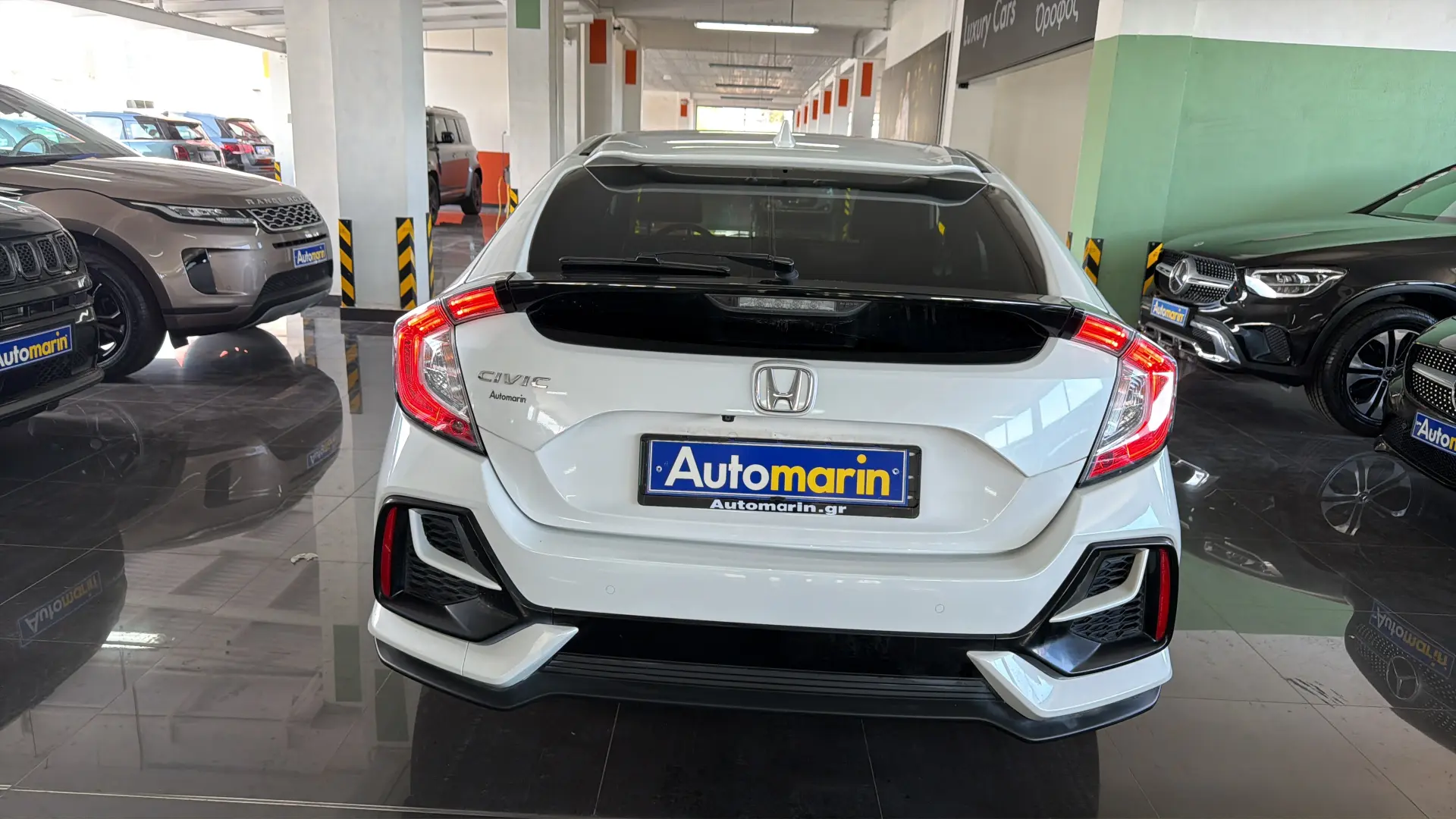 View 5 - Honda Civic - 2022