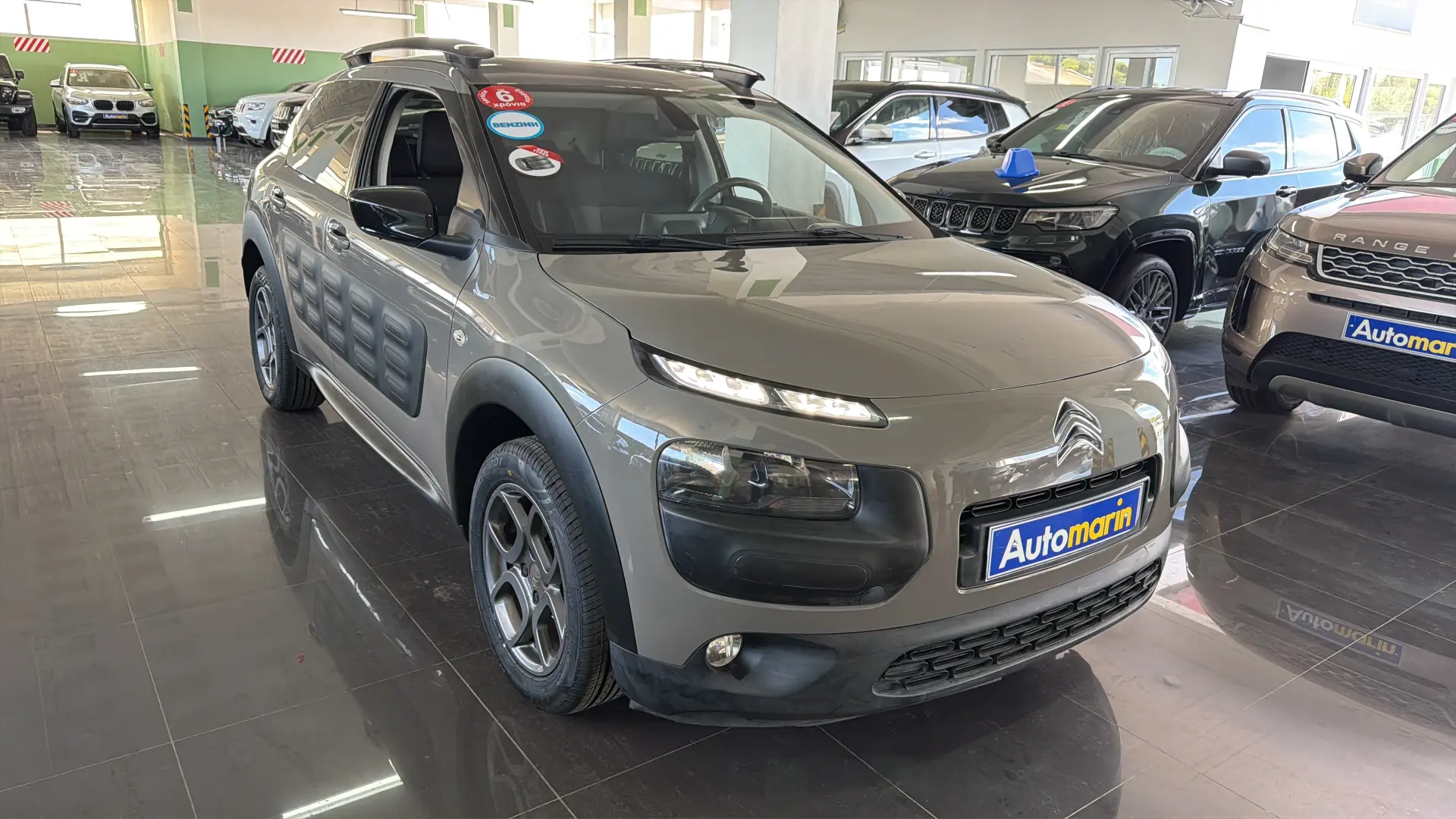View 3 - Citroen C4 Cactus - 2016