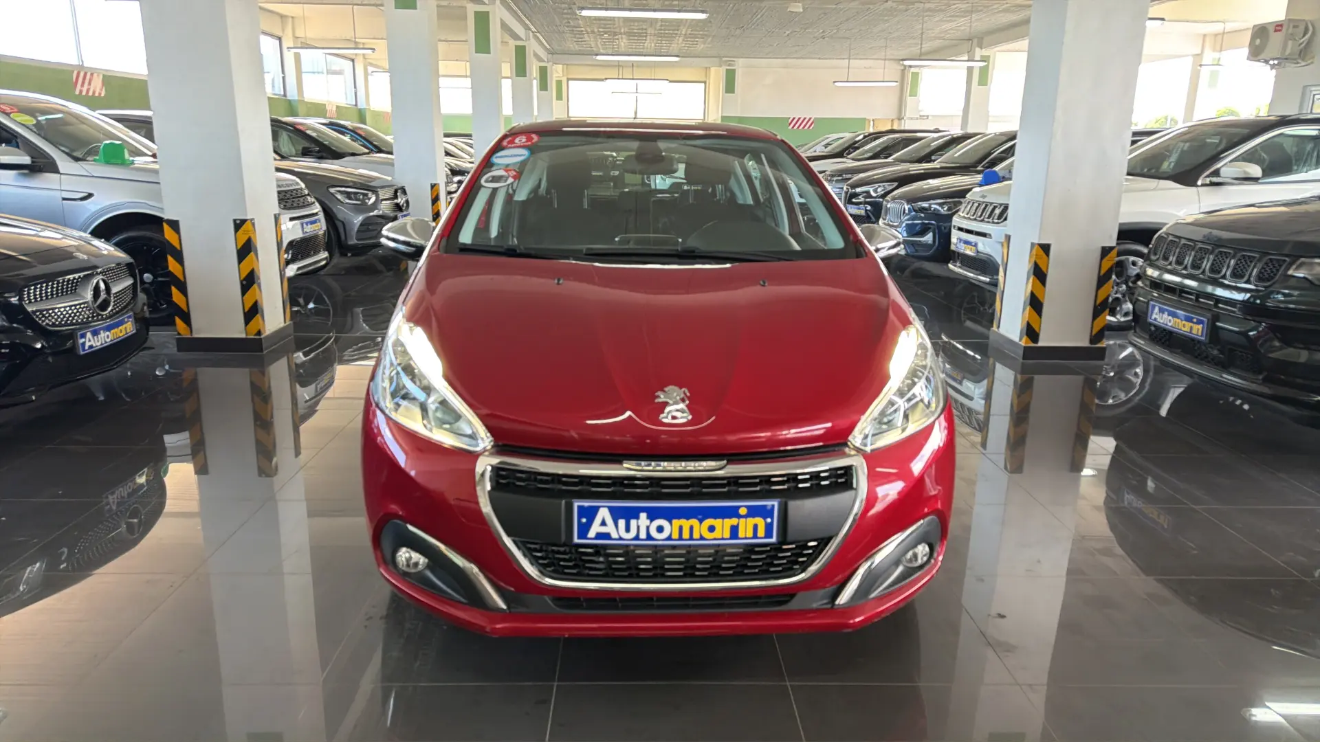 View 2 - Peugeot 208 - 2017