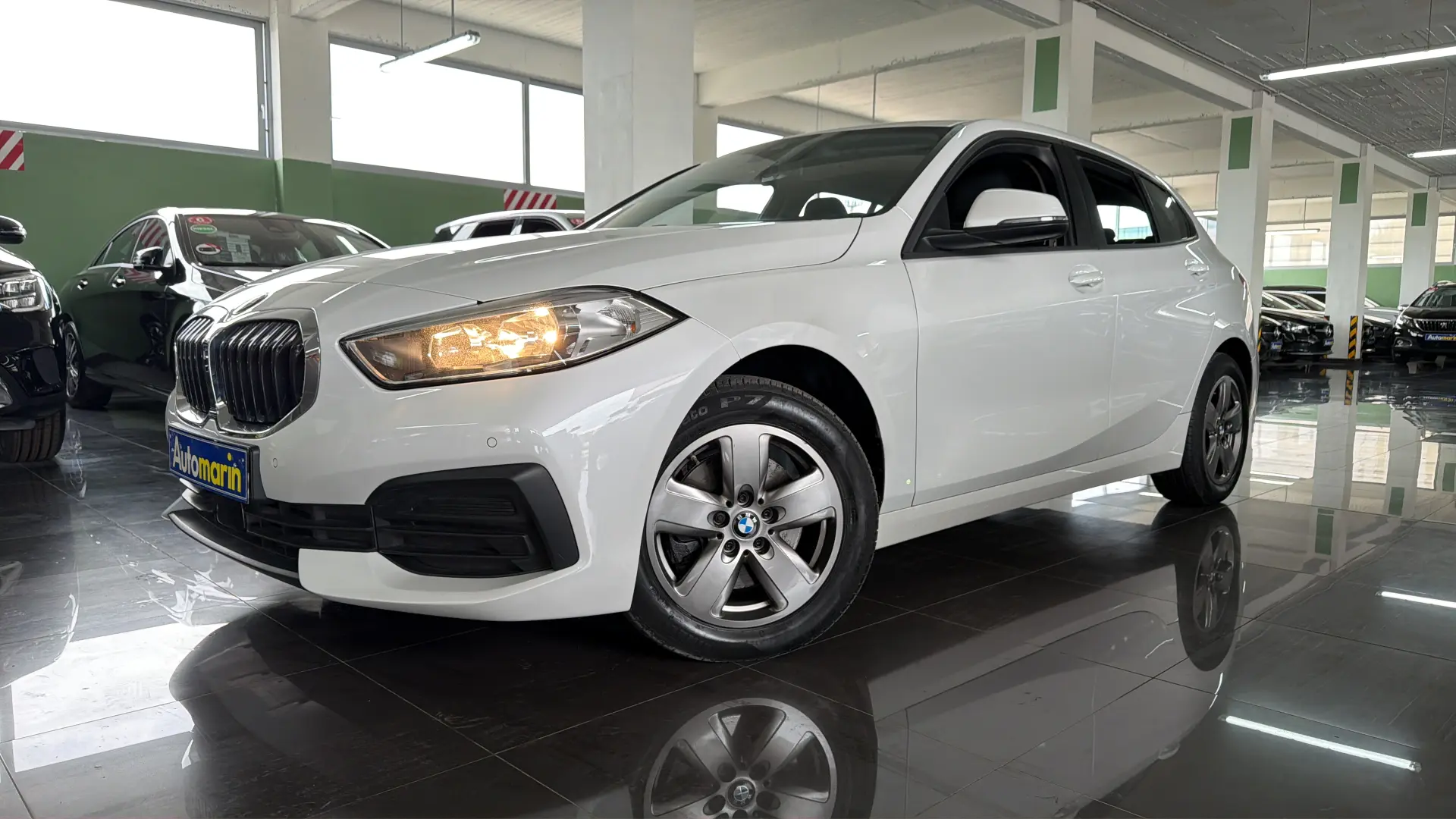 View 1 - BMW 116 - 2021