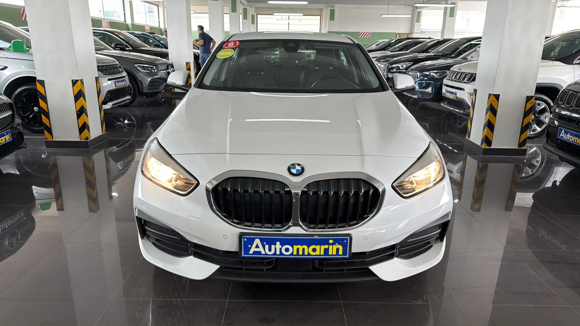View 2 - BMW 116 - 2021