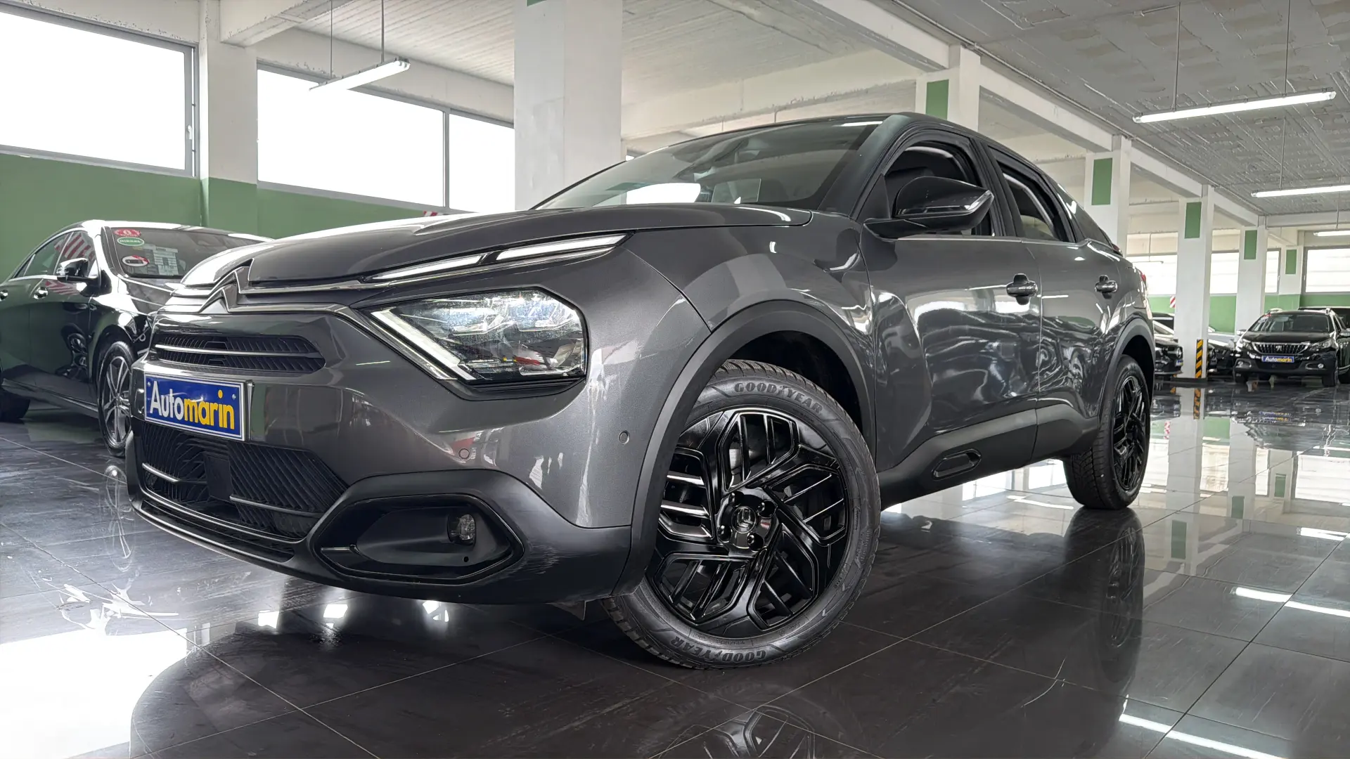 View 1 - Citroen C4 - 2022