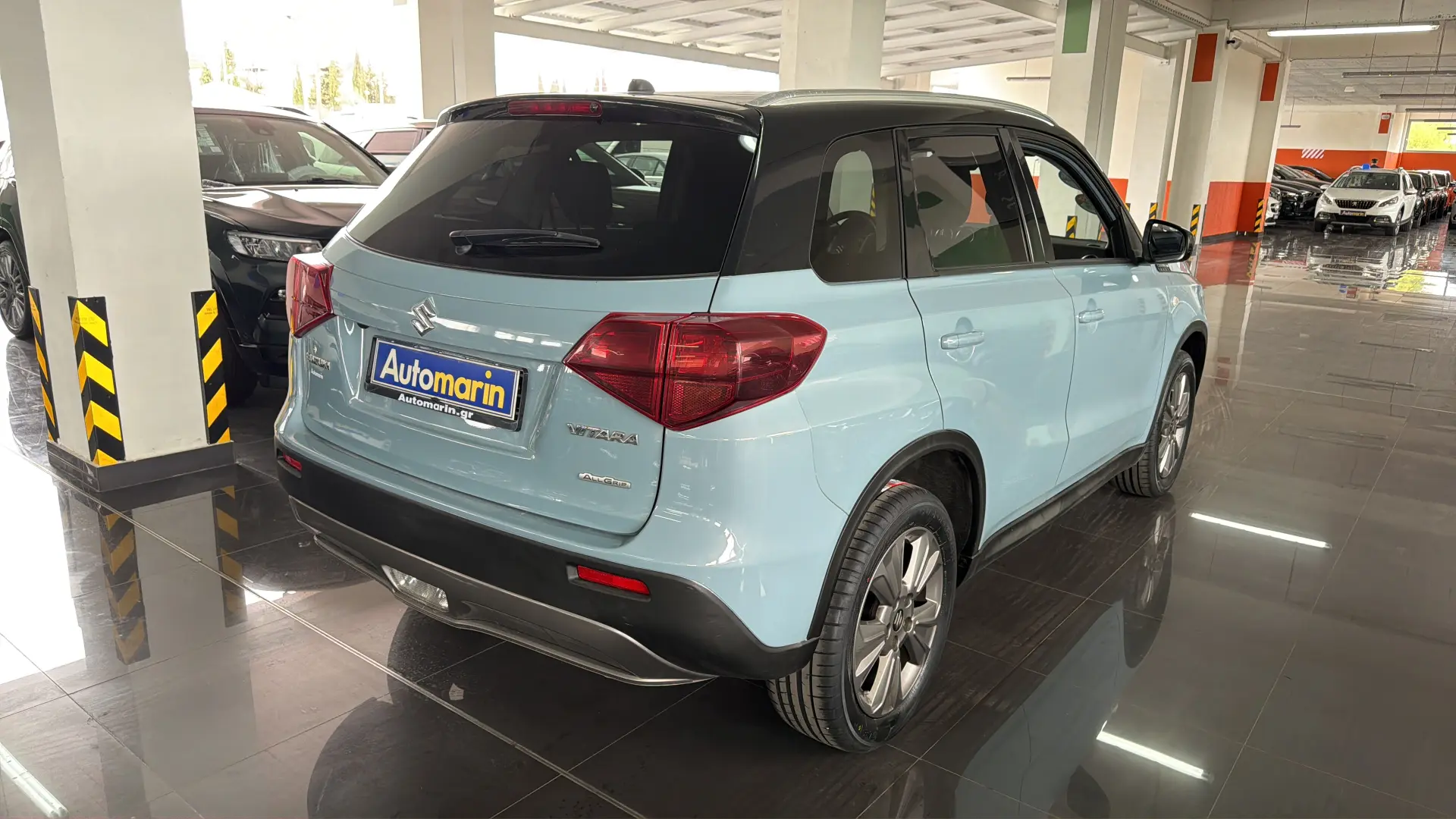 View 4 - Suzuki Vitara - 2019