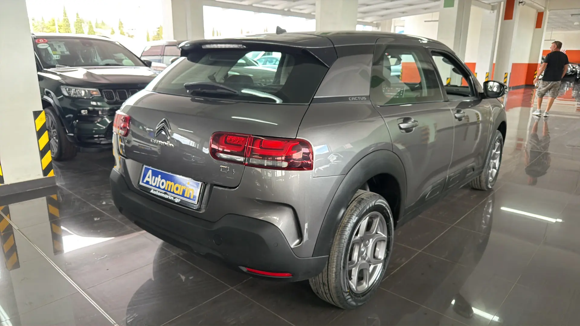 View 4 - Citroen C4 Cactus - 2019