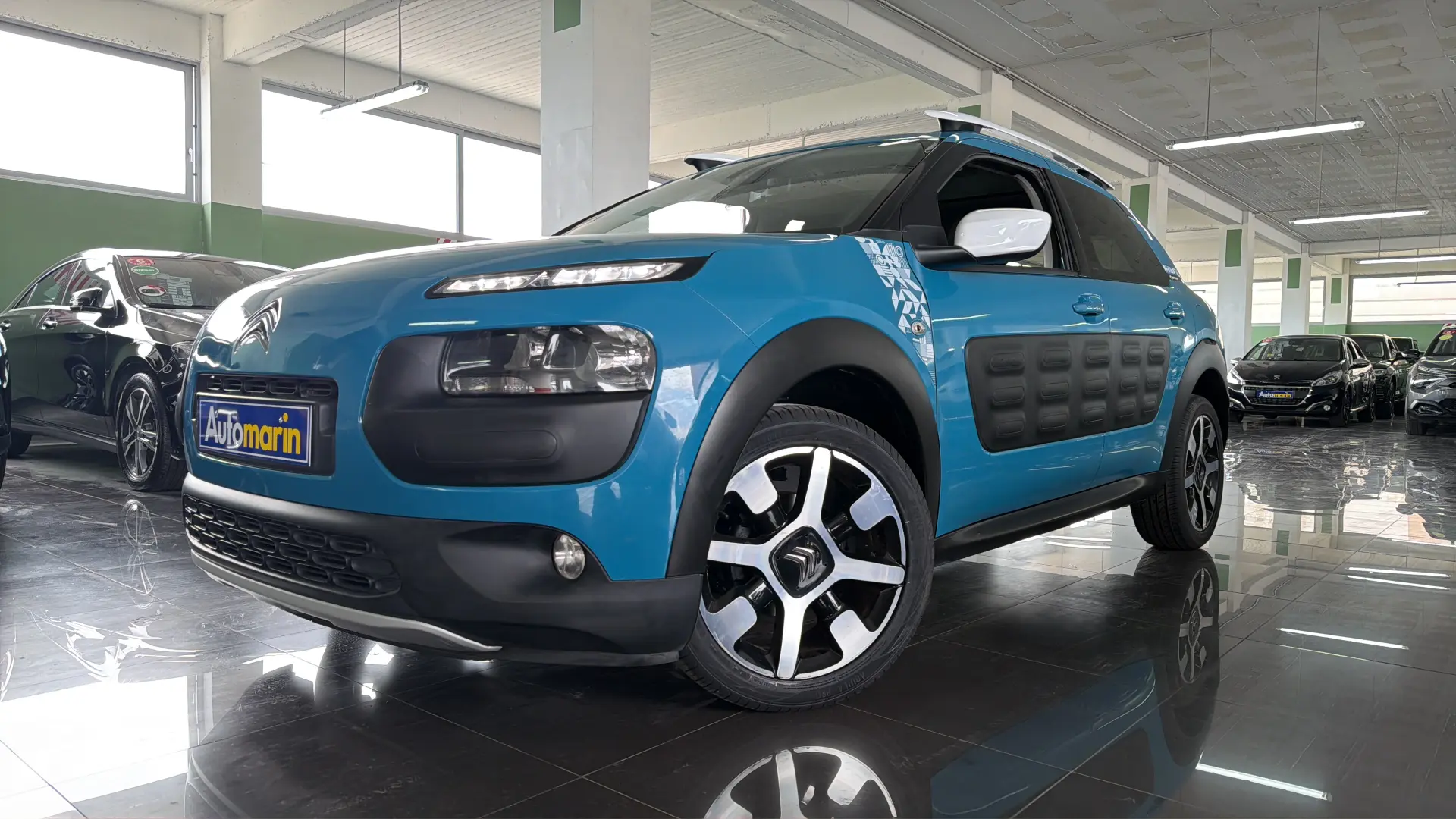 View 1 - Citroen C4 Cactus - 2016