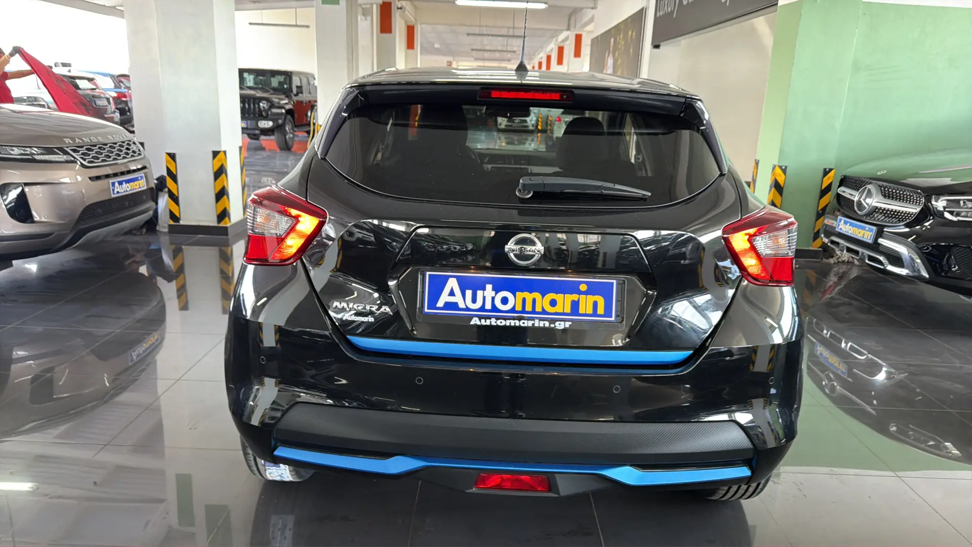 View 5 - Nissan Micra - 2021