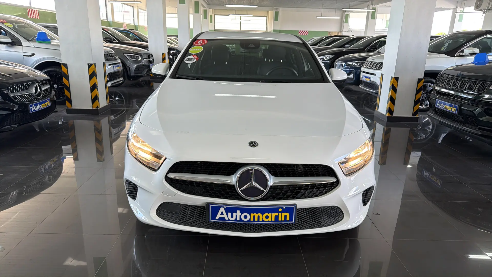View 2 - Mercedes-Benz A 180 - 2019