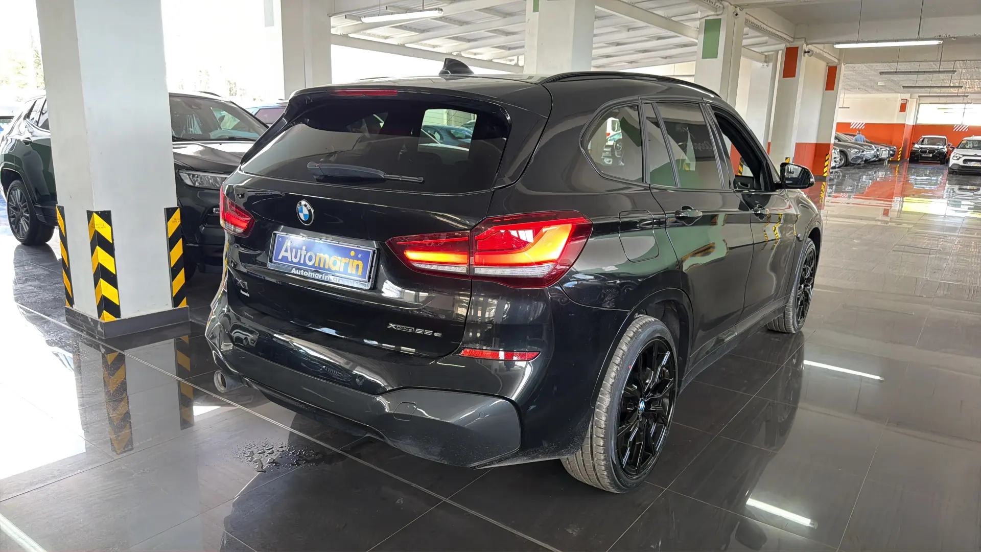 View 4 - BMW X1 - 2021