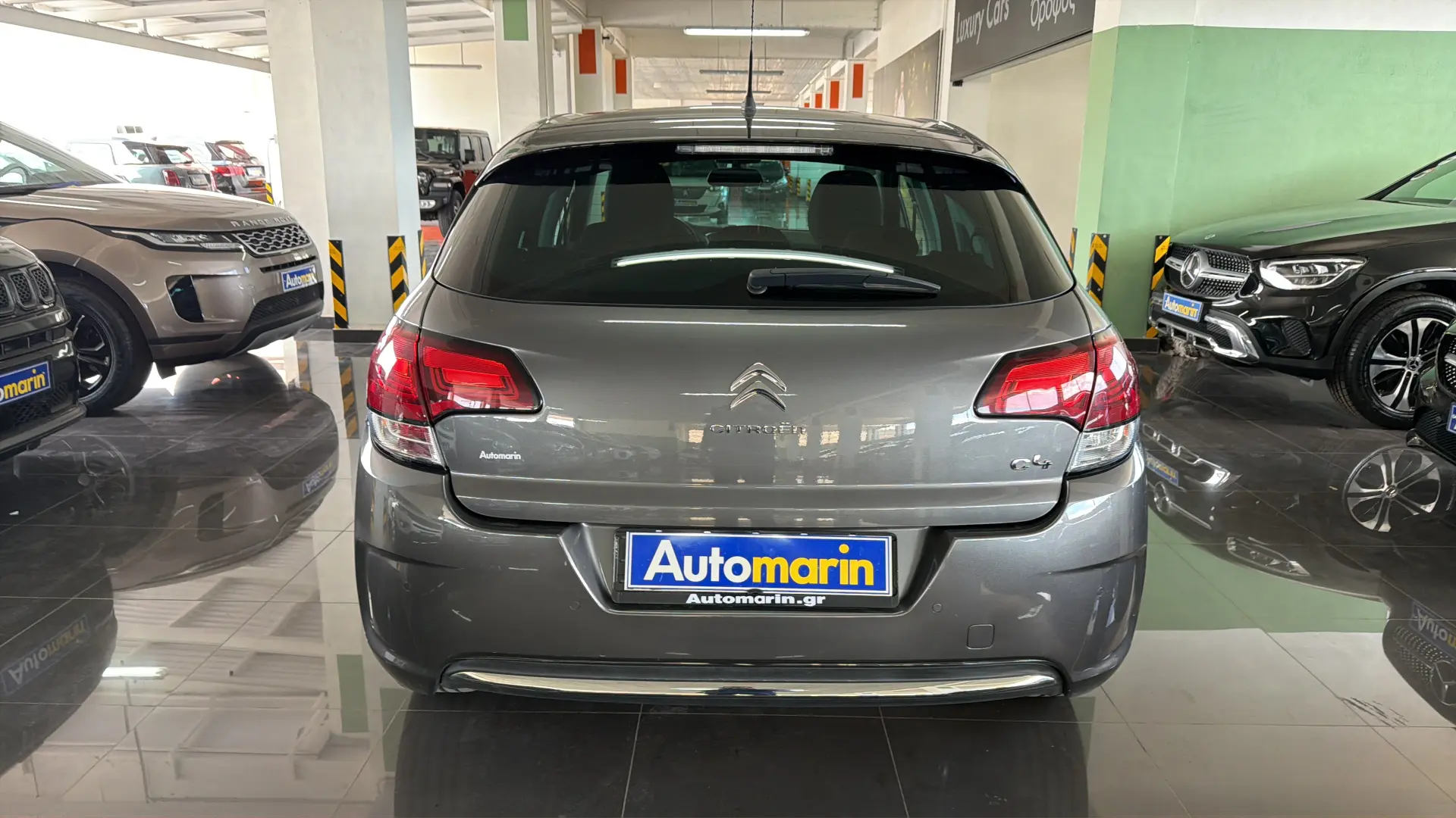 View 5 - Citroen C4 - 2016