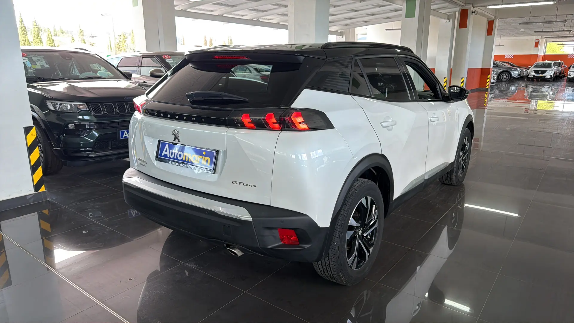 View 4 - Peugeot 2008 - 2020