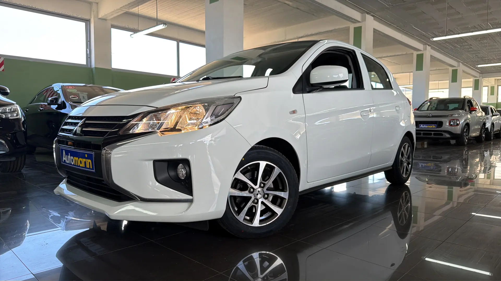 View 1 - Mitsubishi Space Star - 2020