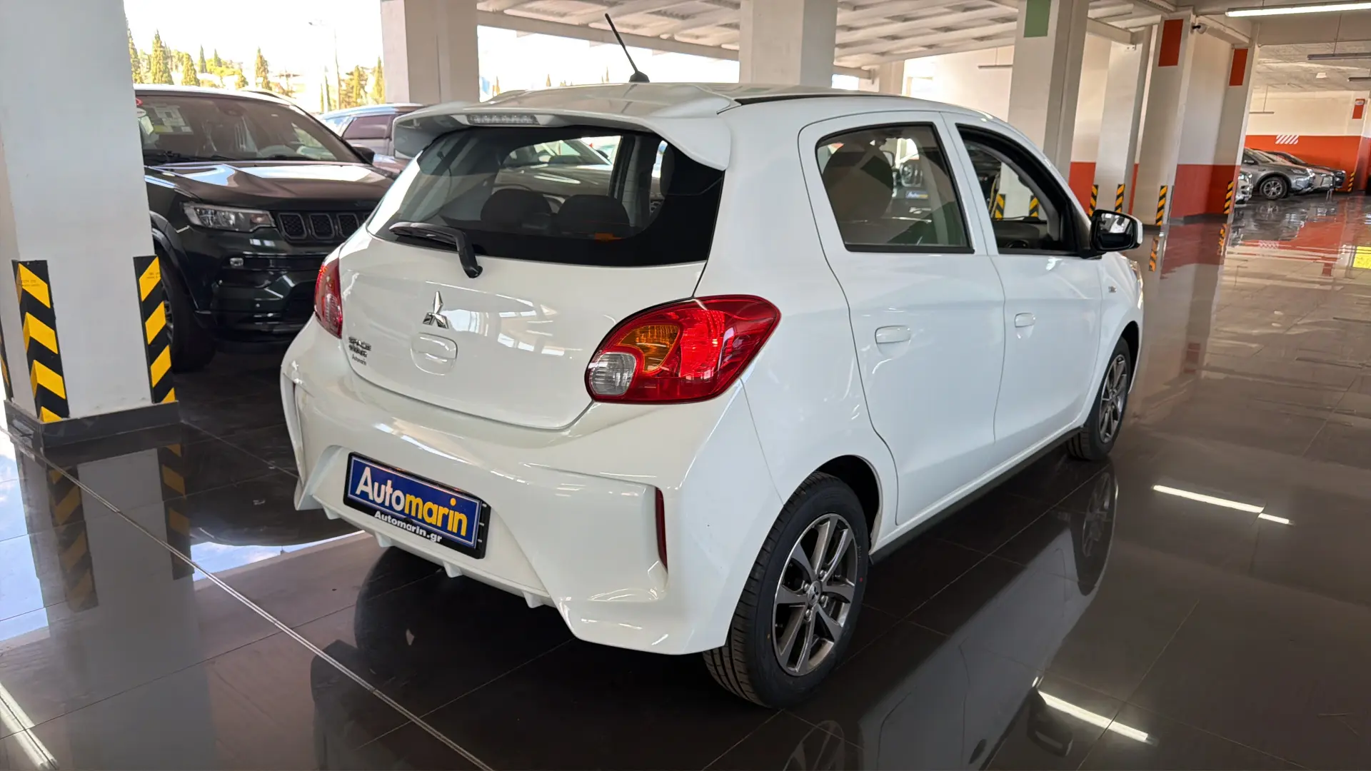 View 4 - Mitsubishi Space Star - 2020