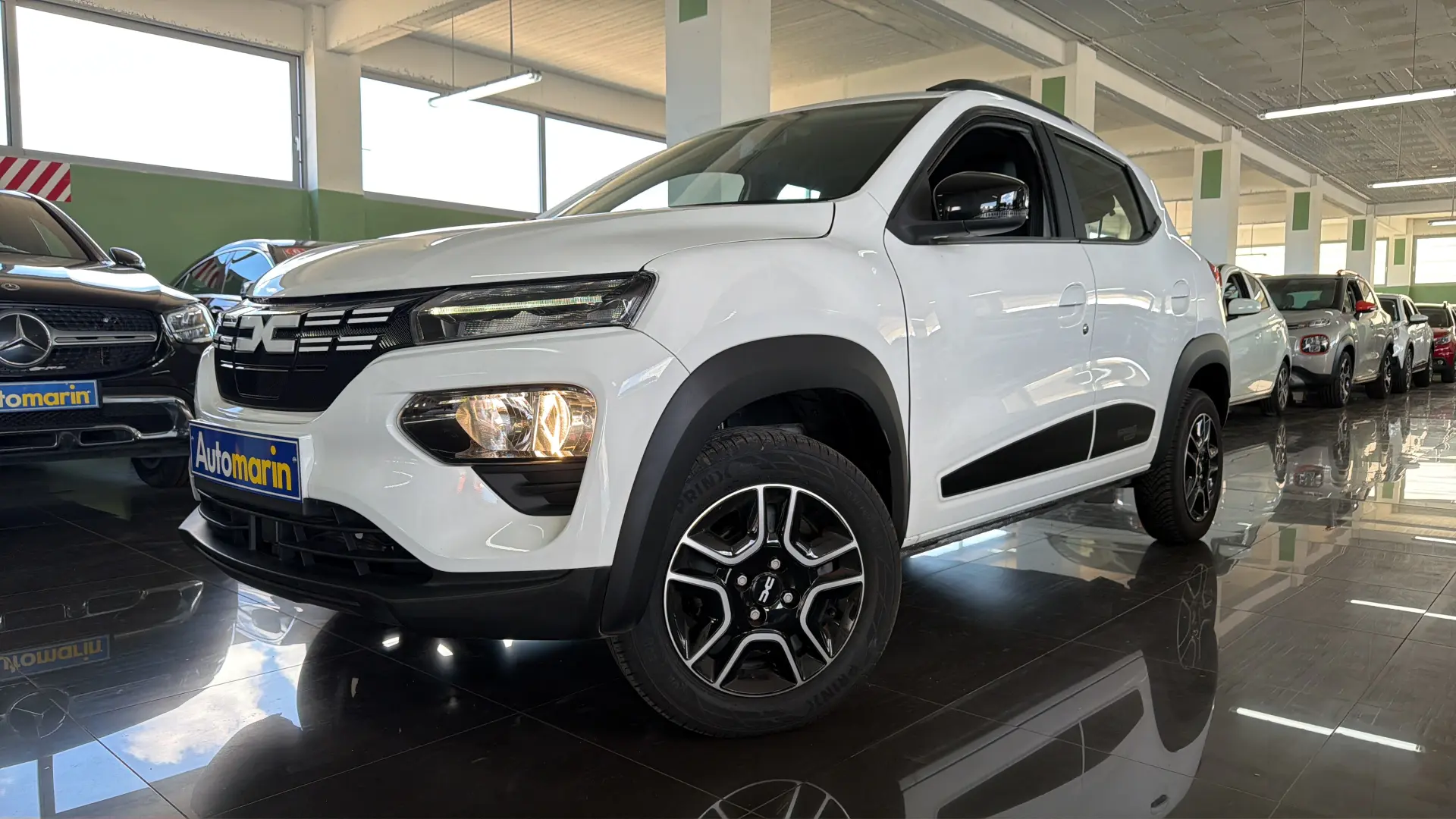 View 1 - Dacia Spring - 2023