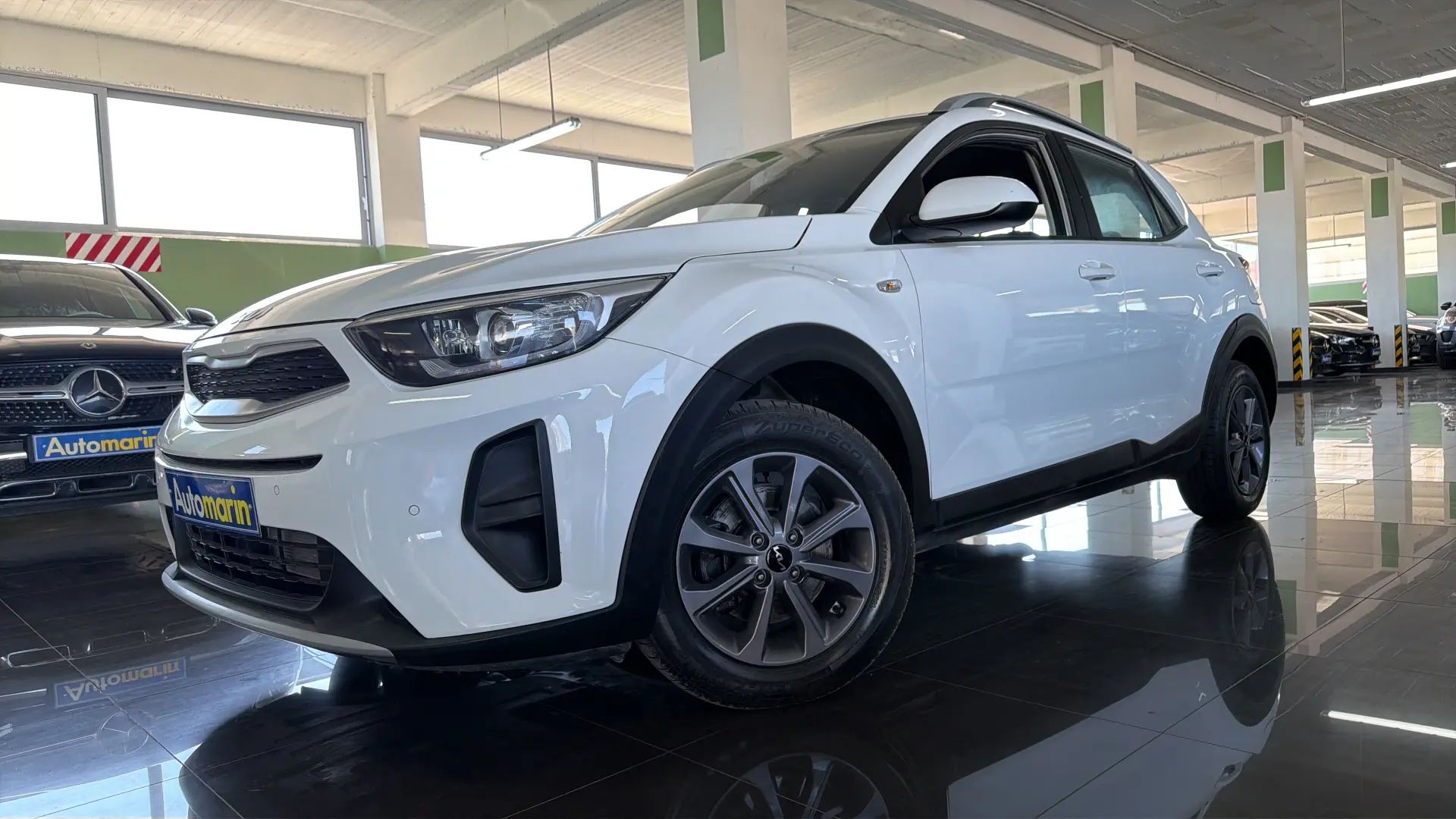 View 1 - Kia Stonic - 2022