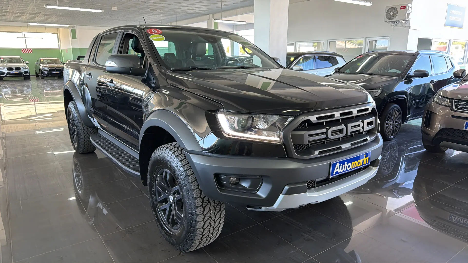 View 3 - Ford Raptor - 2021