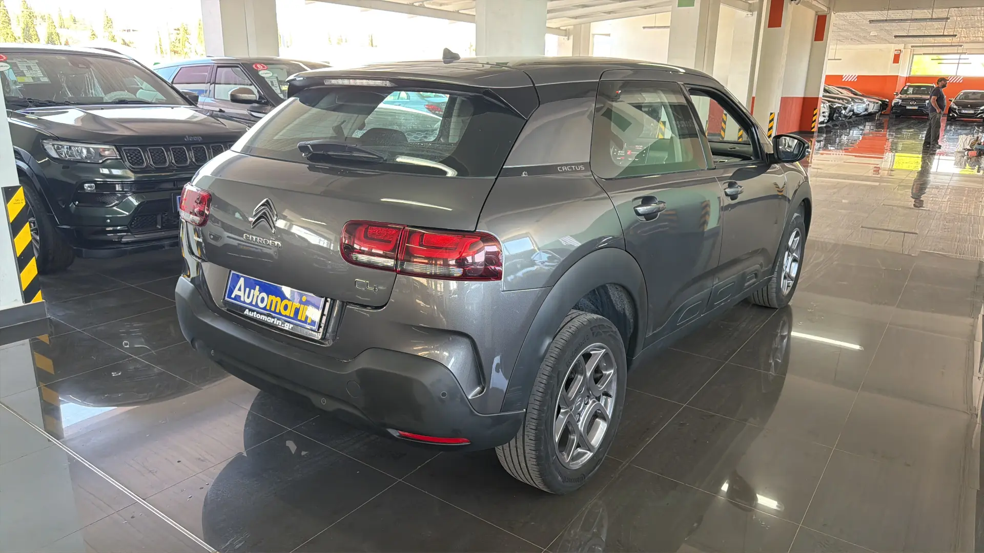 View 4 - Citroen C4 Cactus - 2020