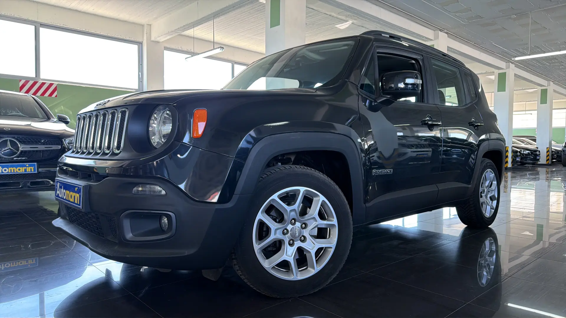 View 1 - Jeep Renegade - 2017