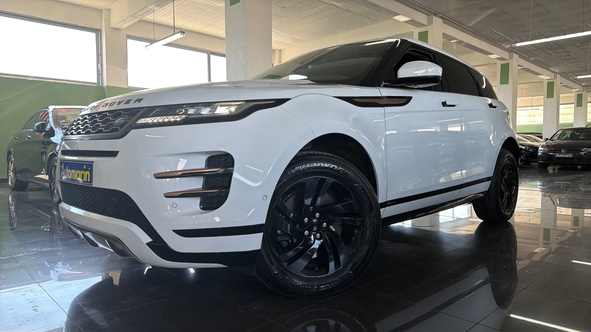 View 1 - Land Rover Range Rover Evoque - 2020