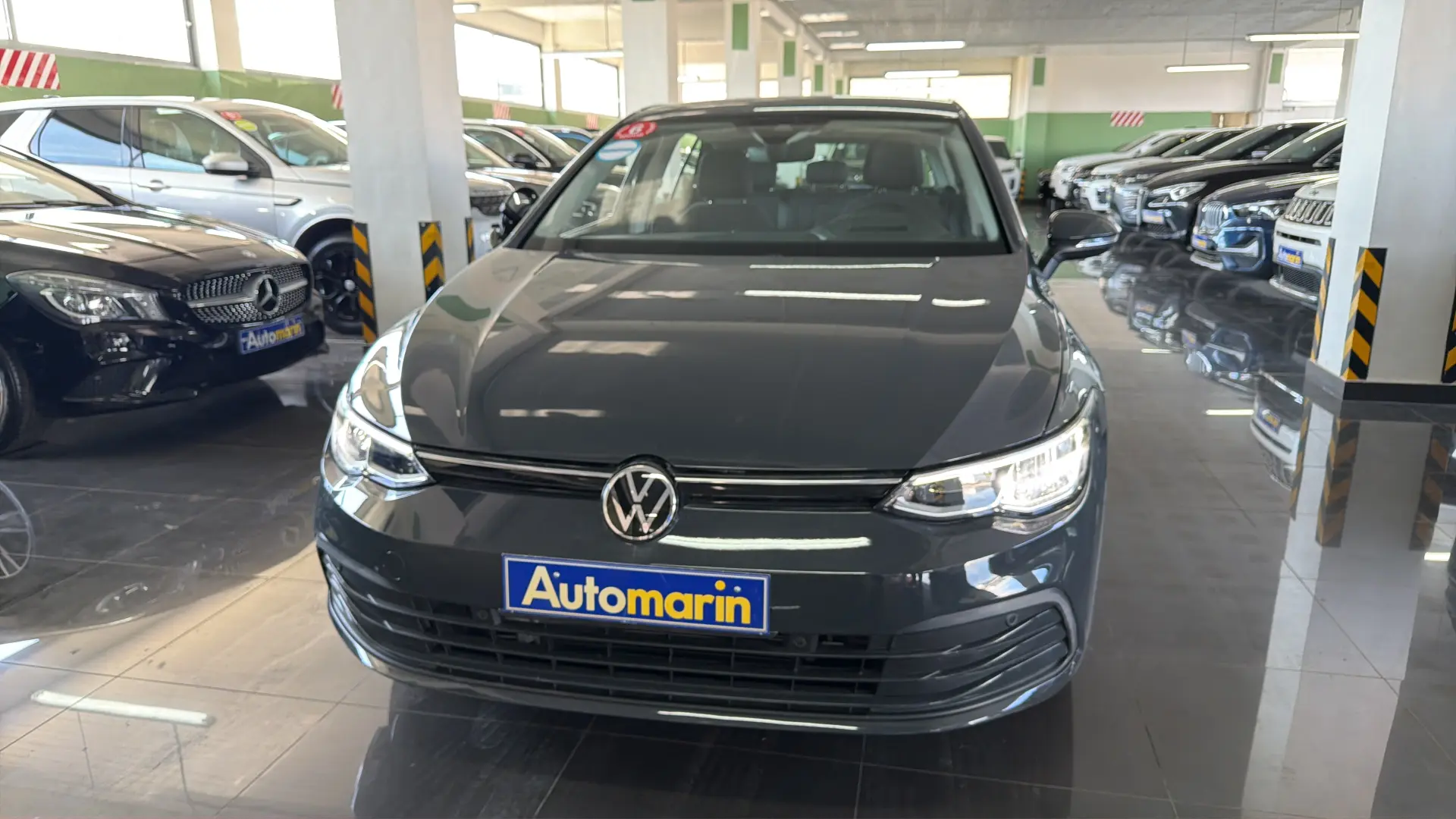 View 2 - Volkswagen Golf - 2022