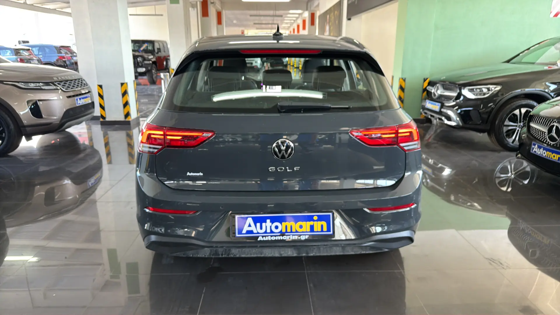 View 4 - Volkswagen Golf - 2022