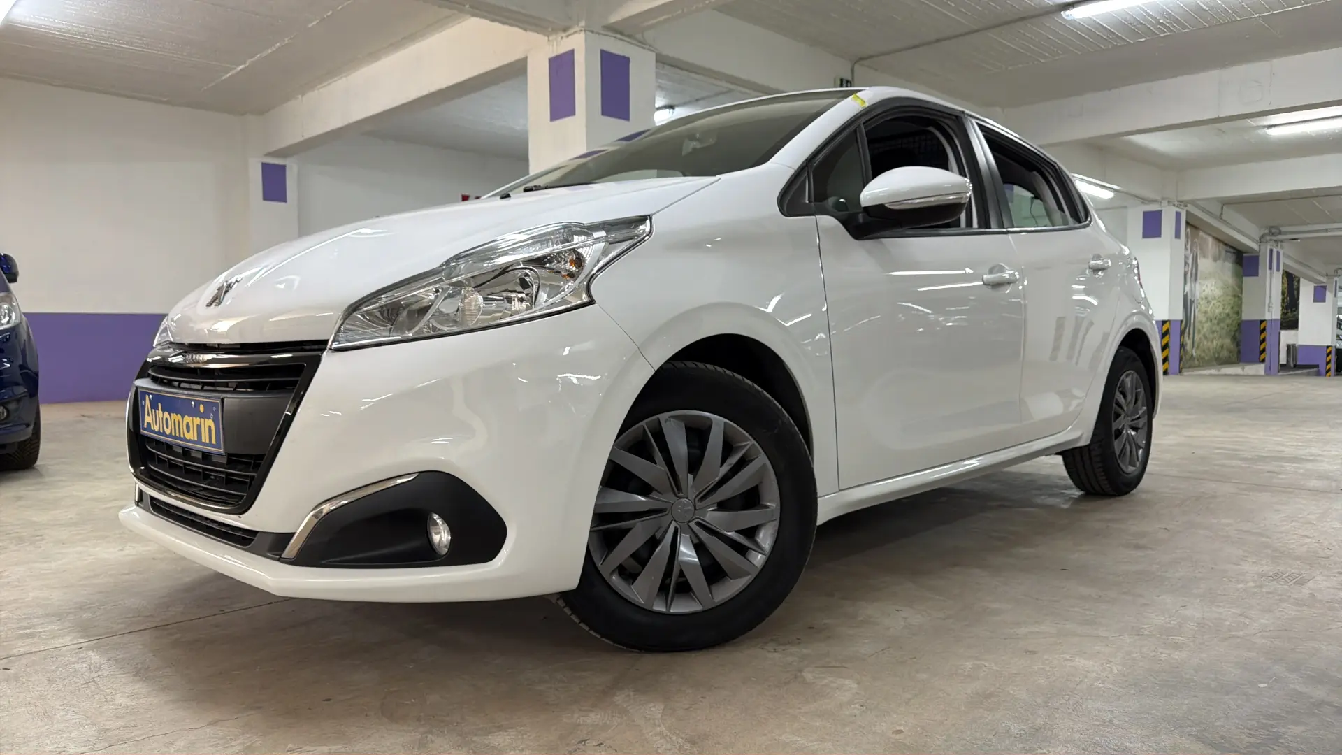 View 1 - Peugeot 208 - 2020