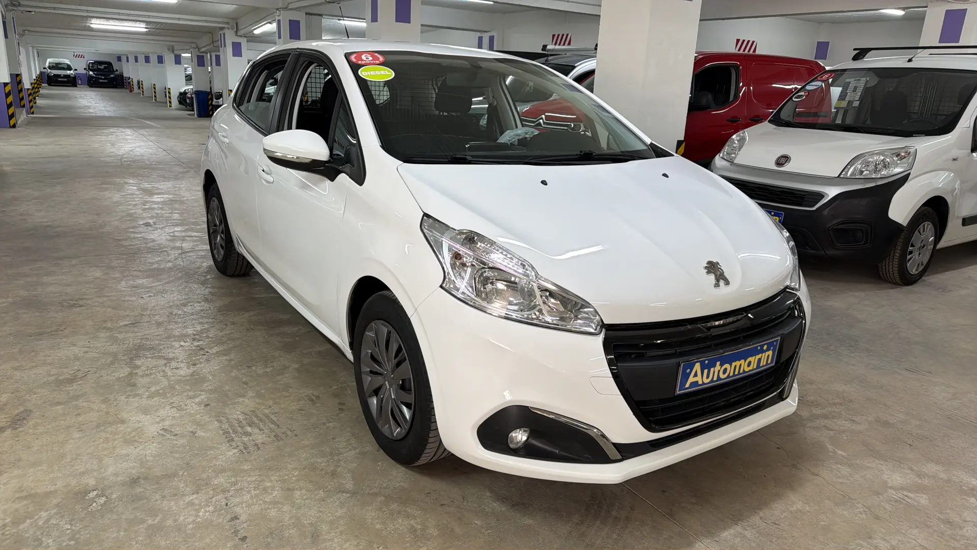 View 3 - Peugeot 208 - 2020