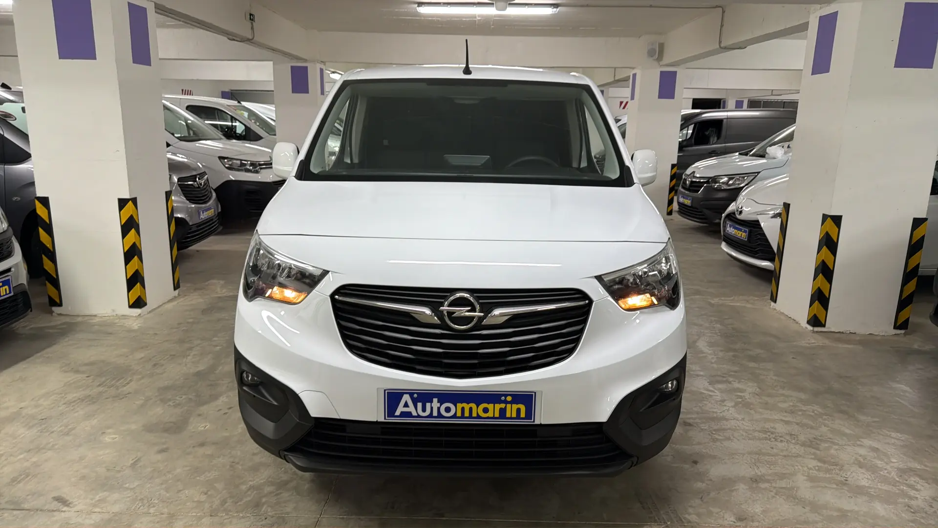 View 2 - Opel Combo - 2020
