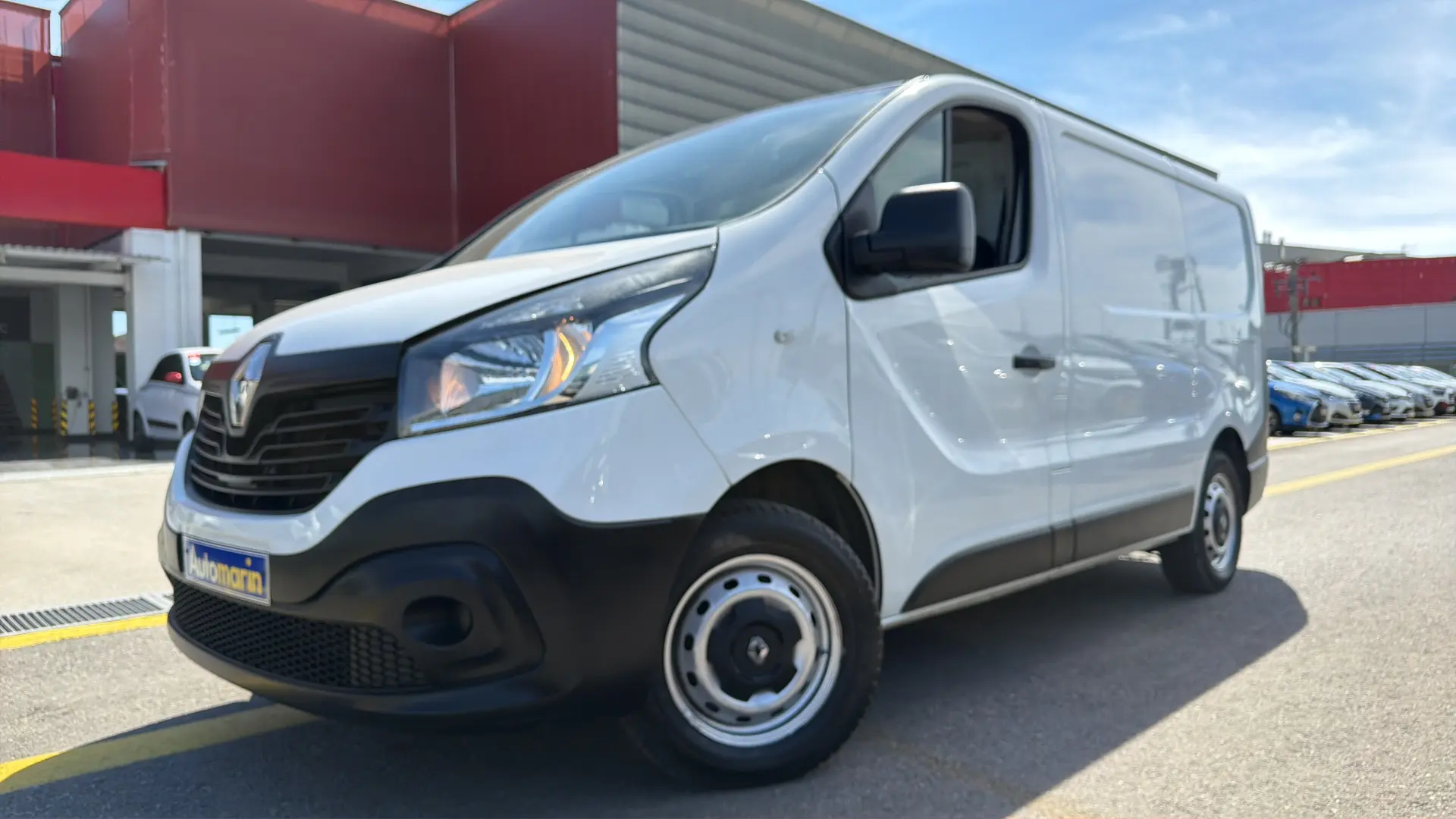 View 1 - Renault Trafic - 2018