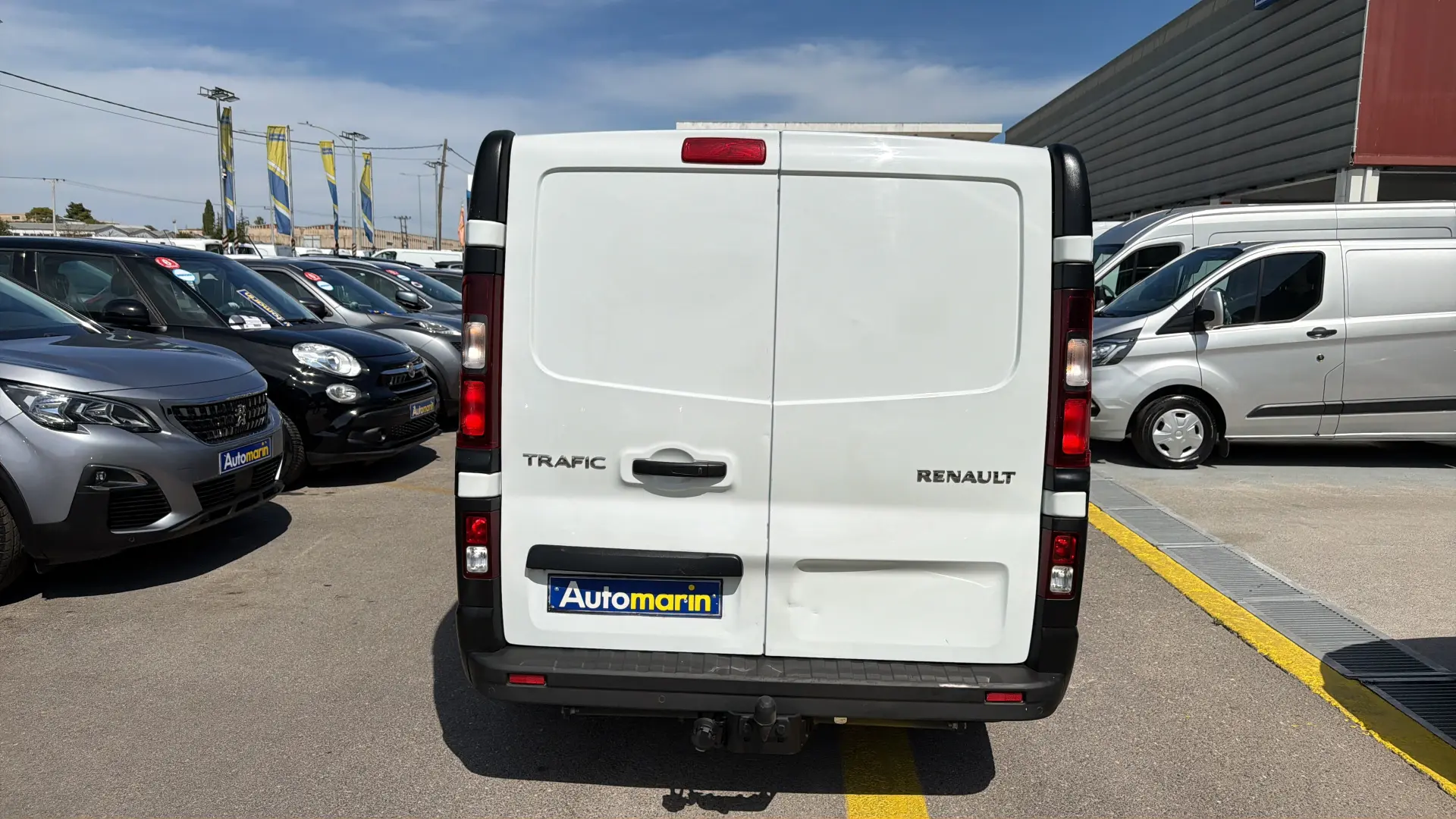 View 5 - Renault Trafic - 2018