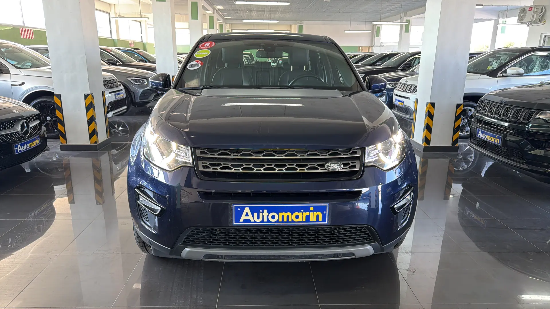 View 2 - Land Rover Discovery Sport - 2018