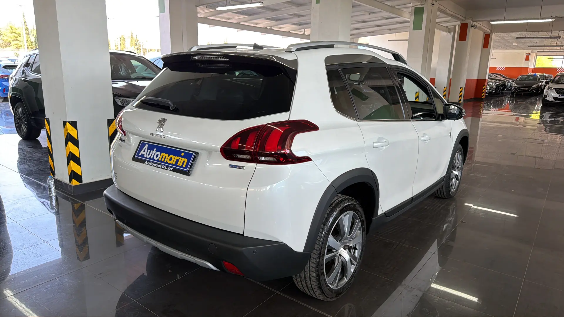 View 4 - Peugeot 2008 - 2016