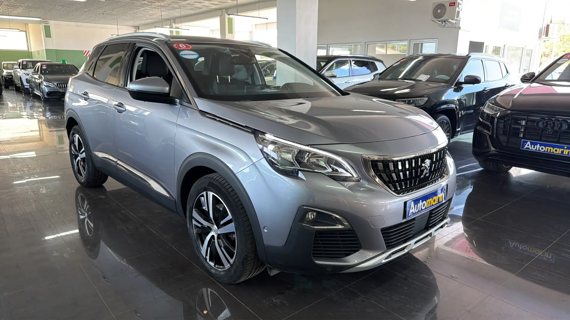 View 3 - Peugeot 3008 - 2019