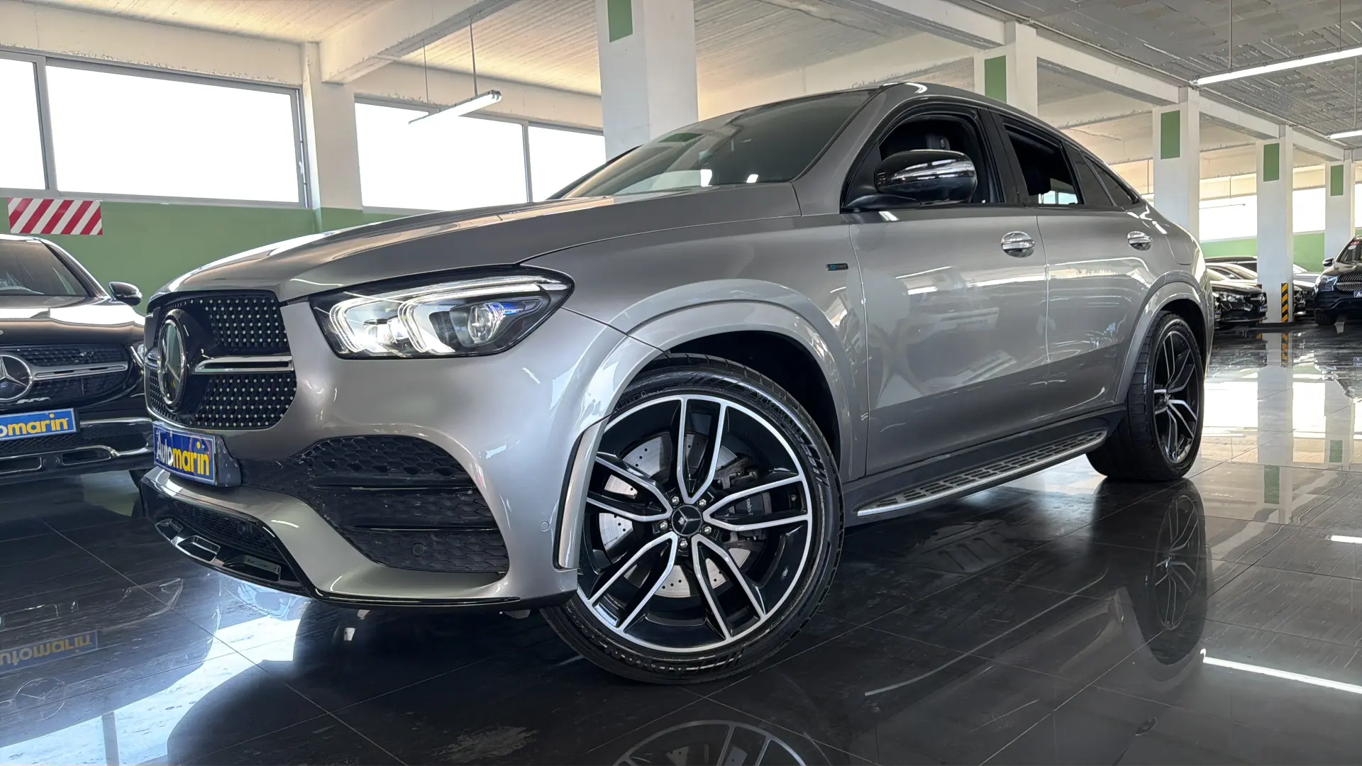 View 1 - Mercedes-Benz GLE 350 - 2021
