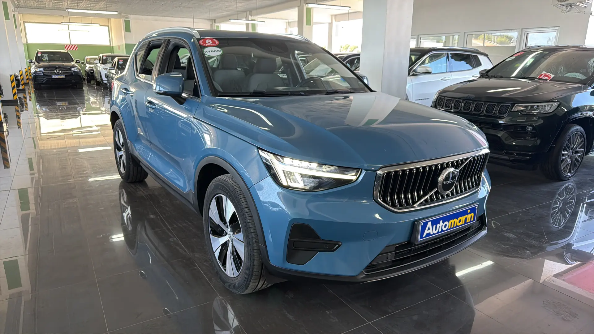 View 3 - Volvo XC40 - 2022