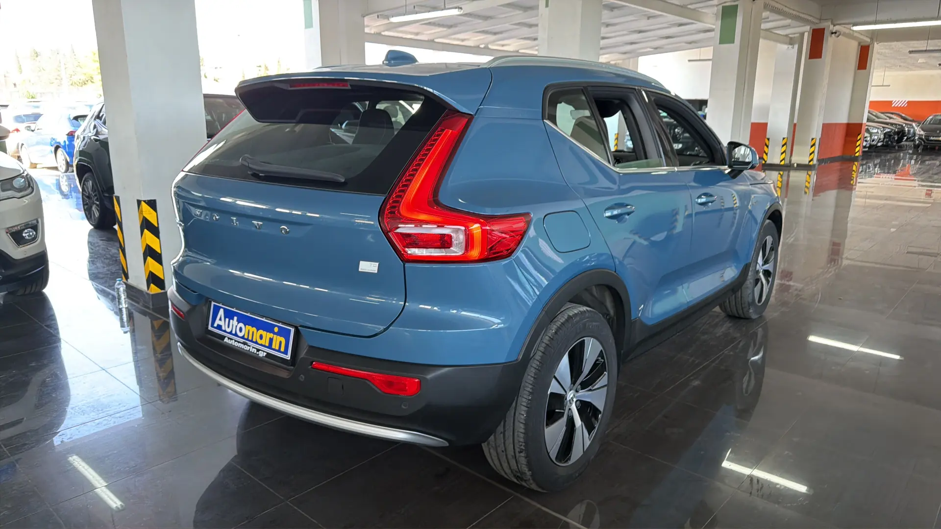 View 4 - Volvo XC40 - 2022
