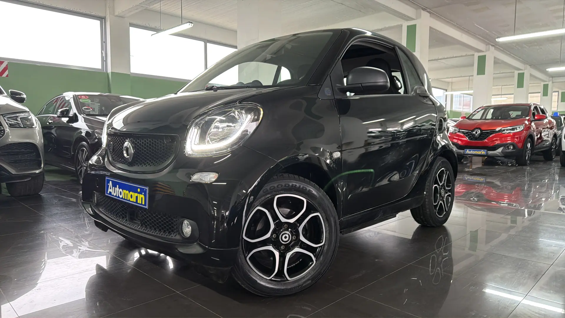 View 1 - Smart ForTwo - 2019