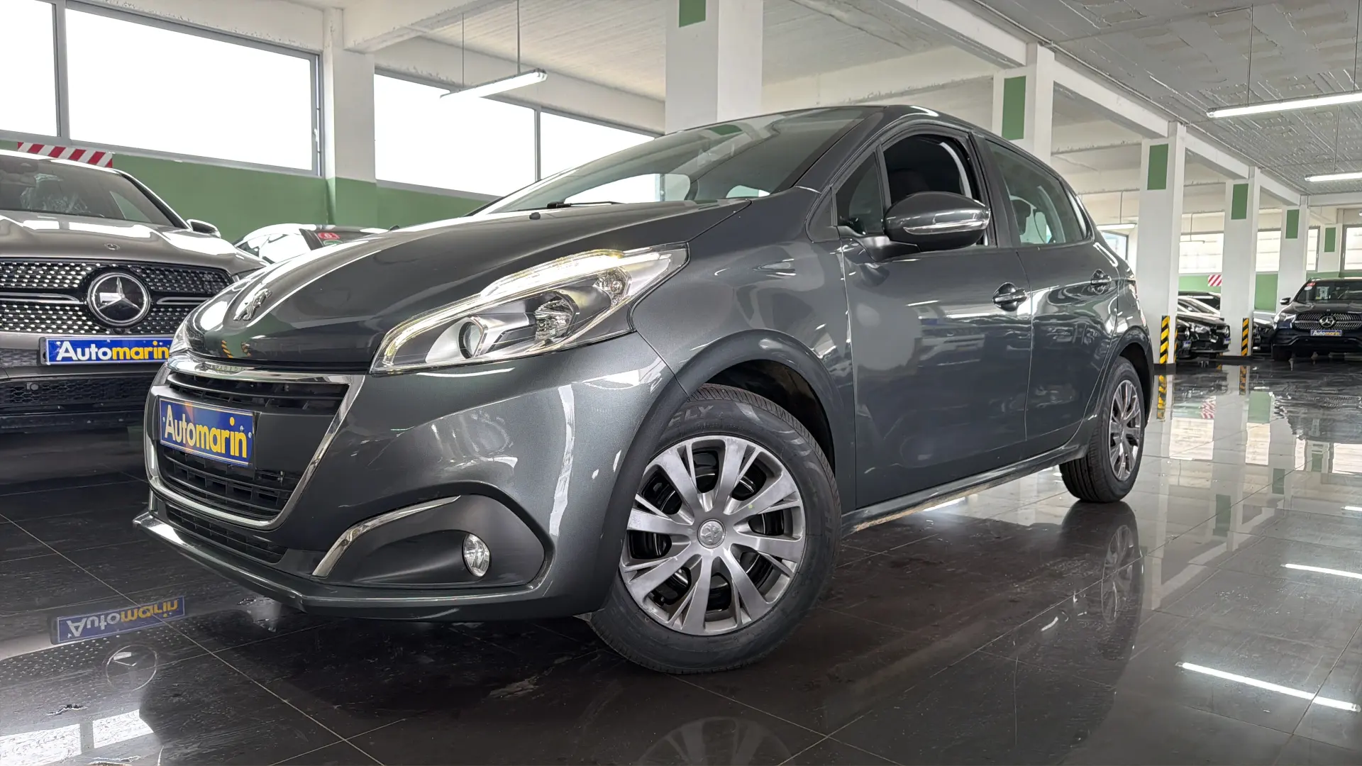 View 1 - Peugeot 208 - 2016