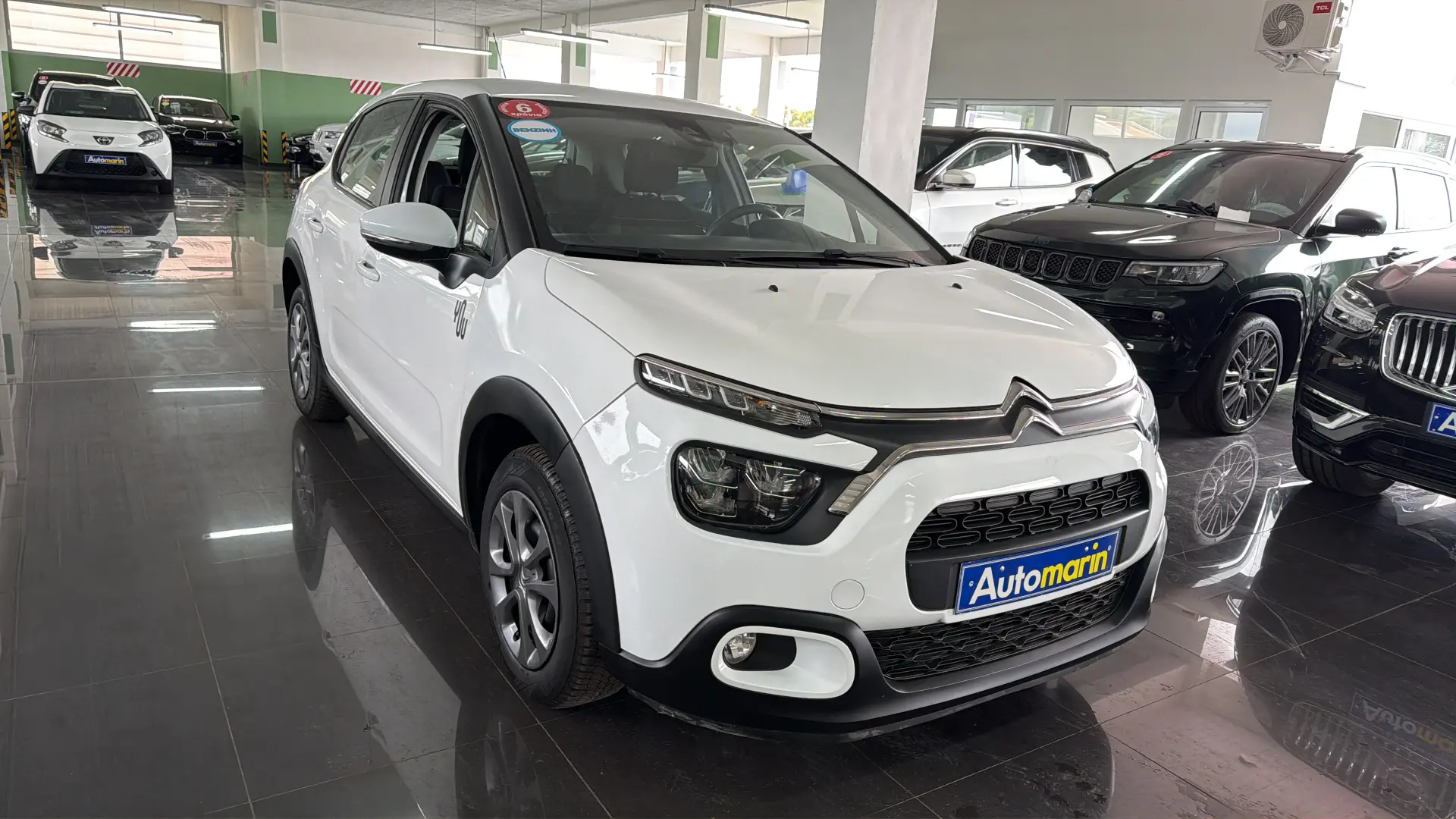 View 3 - Citroen C3 - 2023