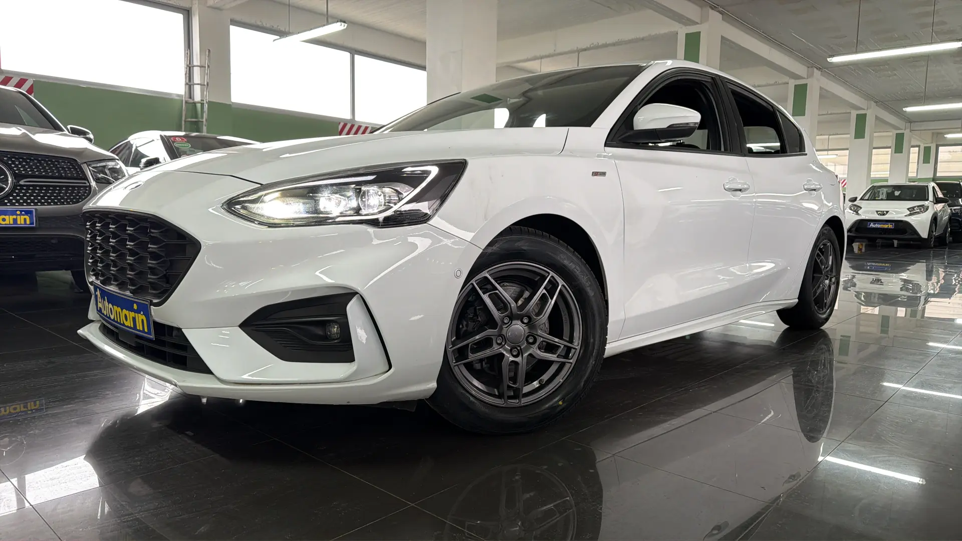 View 1 - Ford Focus - 2020