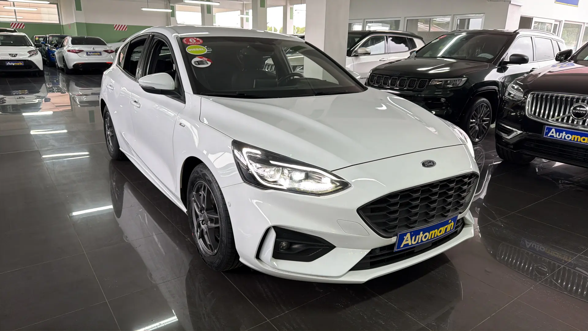 View 3 - Ford Focus - 2020