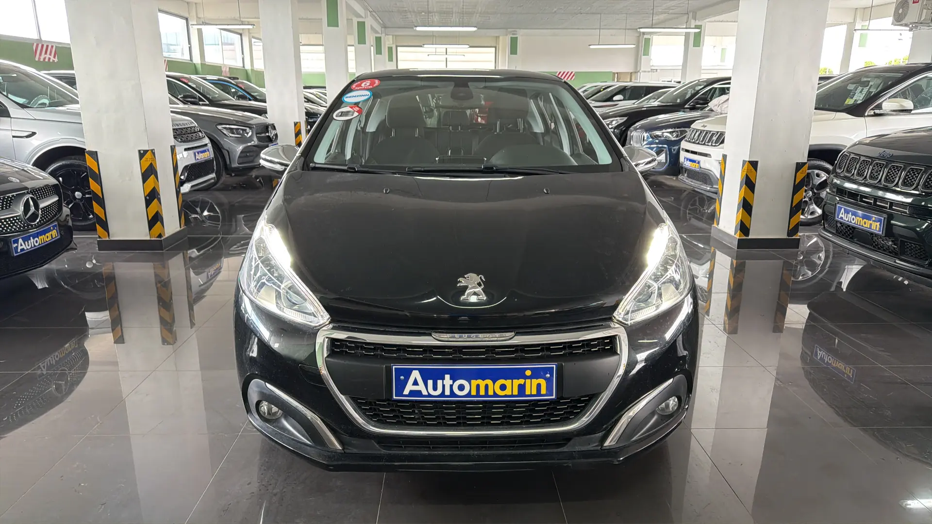 View 2 - Peugeot 208 - 2018